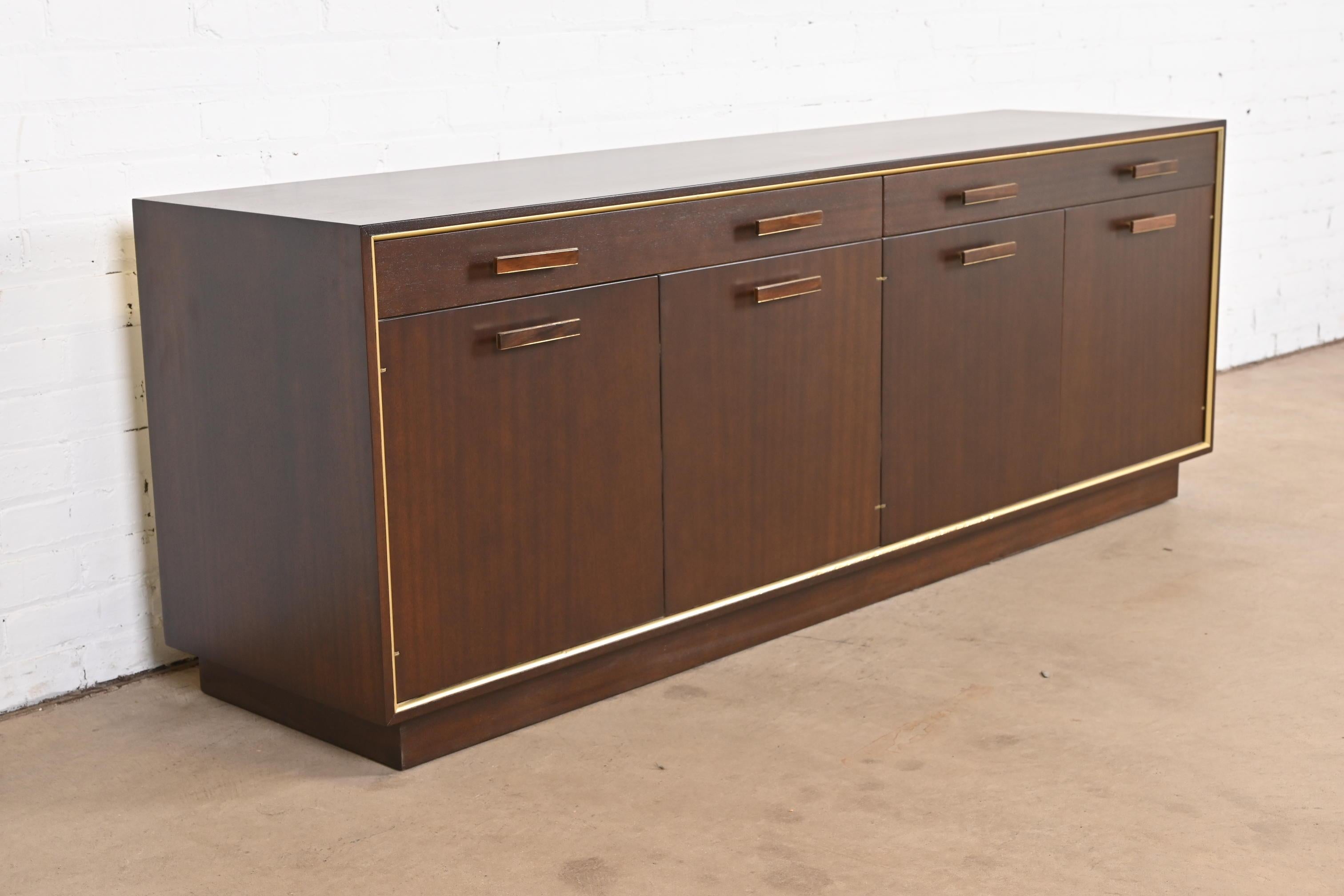 Harvey Probber Mid-Century Modern Mahogany and Brass Credenza, Newly Refinished For Sale 1