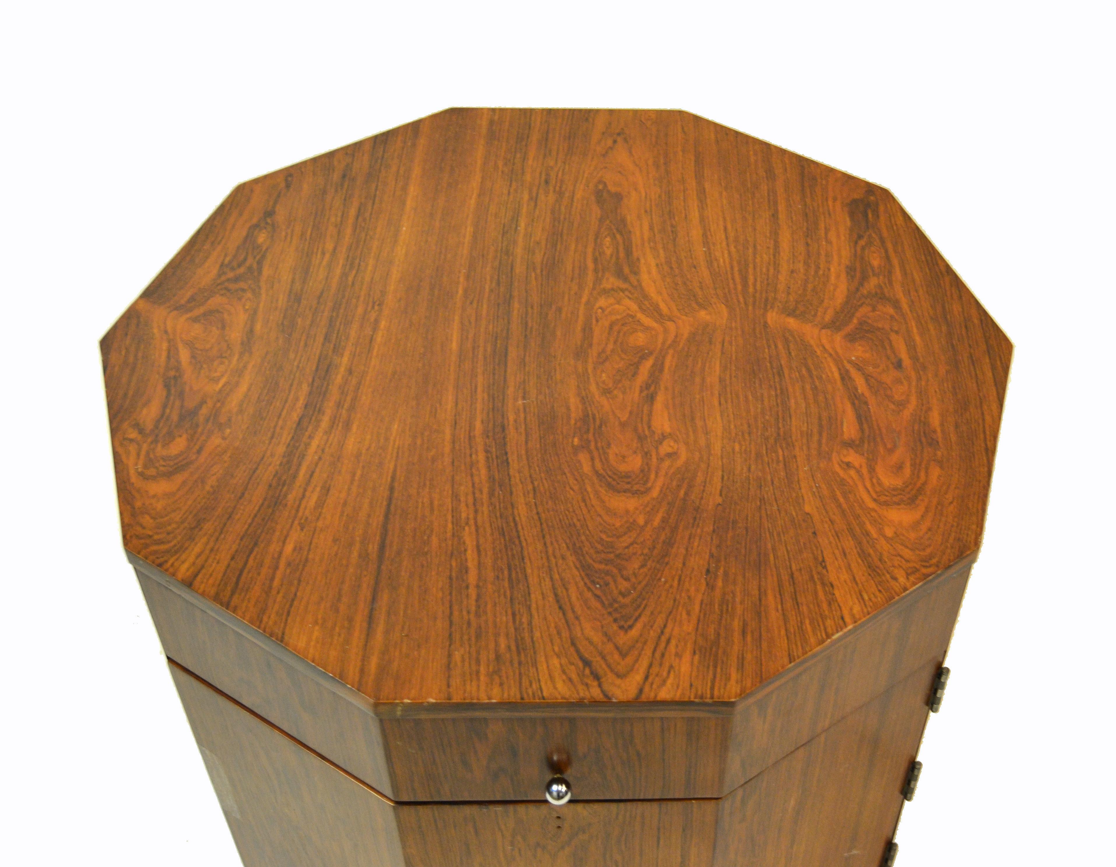 Harvey Probber Mid-Century Modern Octagonal Occasional Rosewood Table / Cabinet In Good Condition In Miami, FL