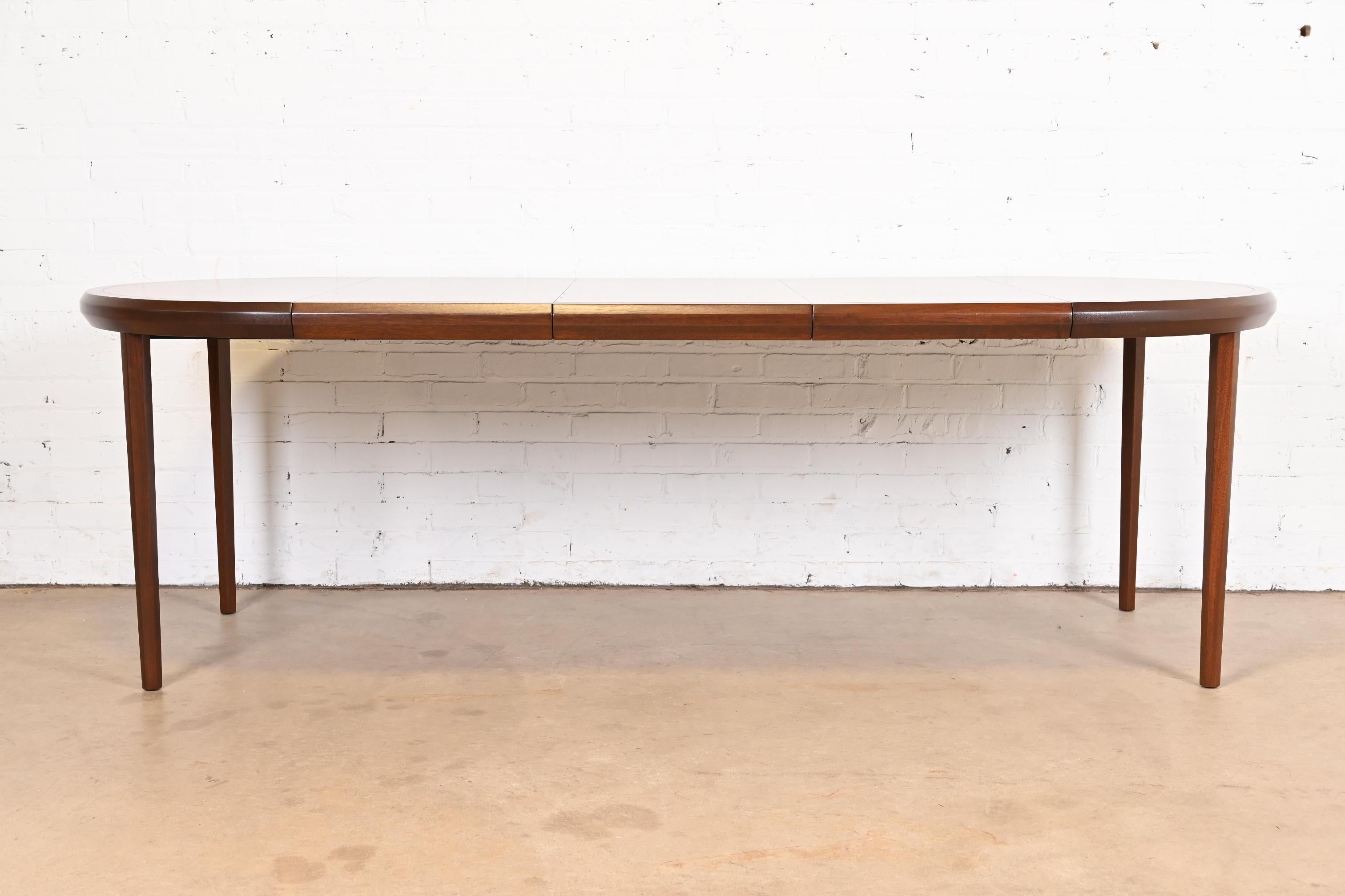 American Harvey Probber Mid-Century Modern Rosewood Dining Table, Newly Refinished