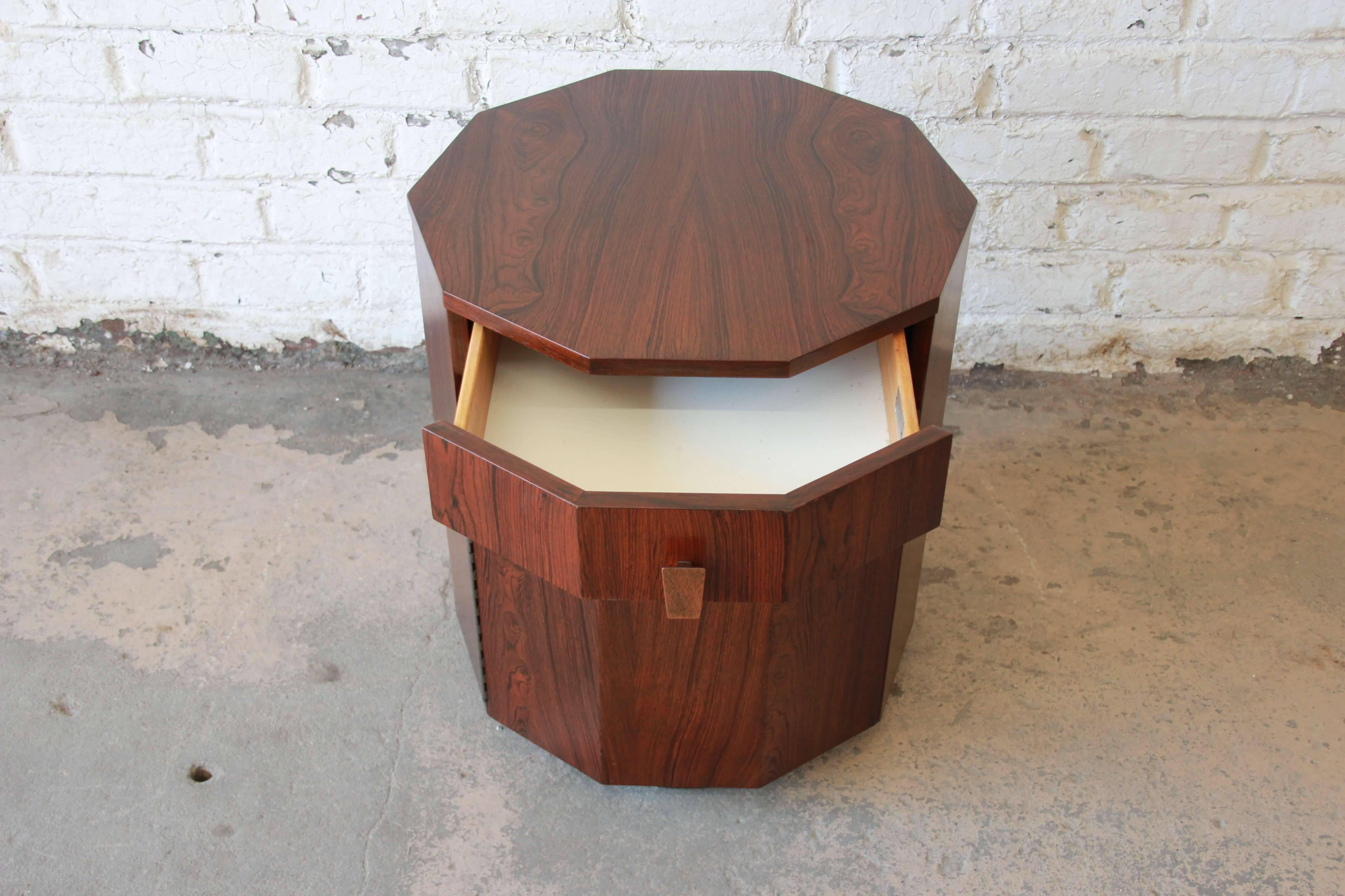Harvey Probber Mid-Century Modern Rosewood Dry Bar Cabinet 2