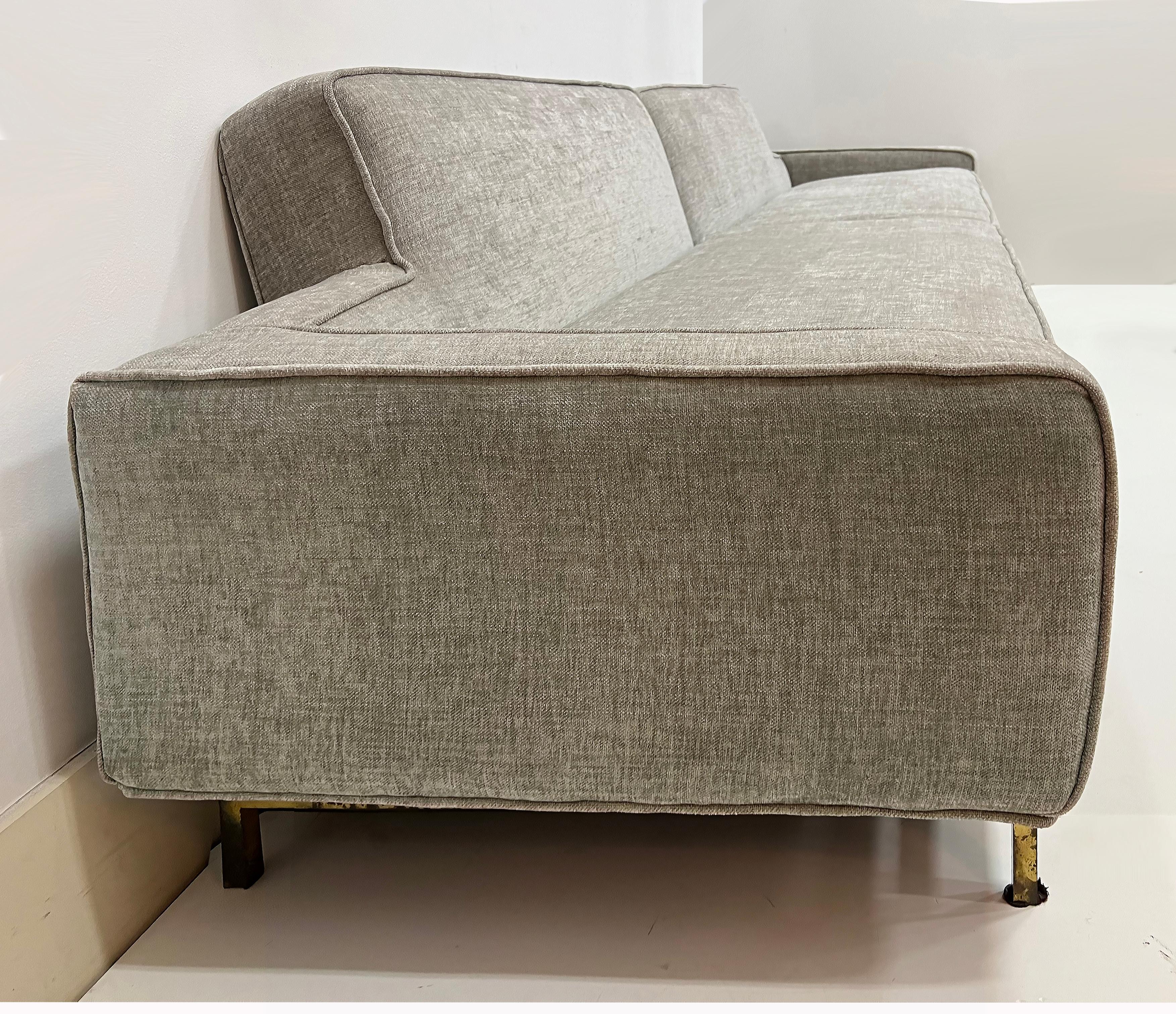  Harvey Probber Mid-century Modern Sofa Newly Upholstered, Brass Stretcher For Sale 1