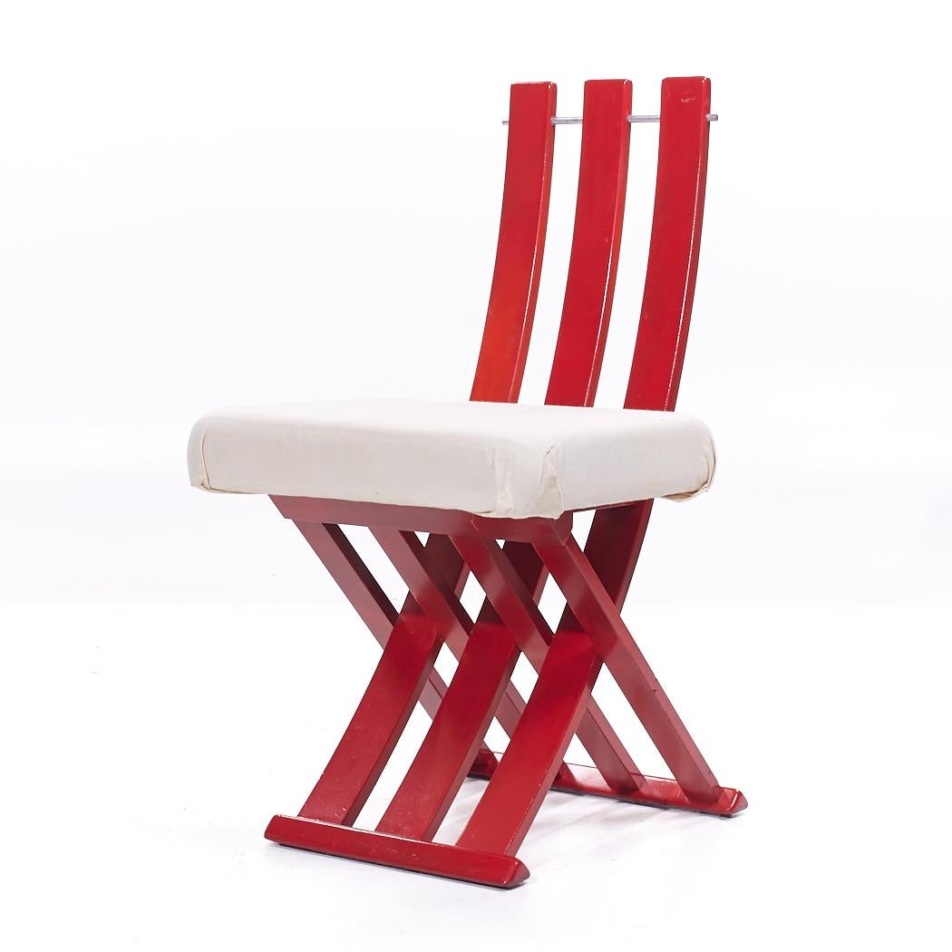 Fin du 20e siècle Harvey Probber Chaises X rouges du milieu du siècle - Paire en vente