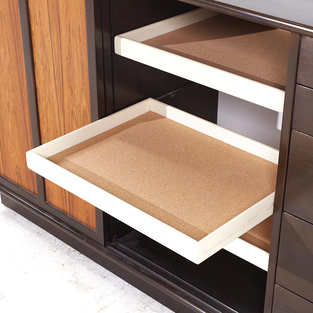 Harvey Probber, credenza e credenza in legno di palissandro e mogano del Medioevo in vendita 4
