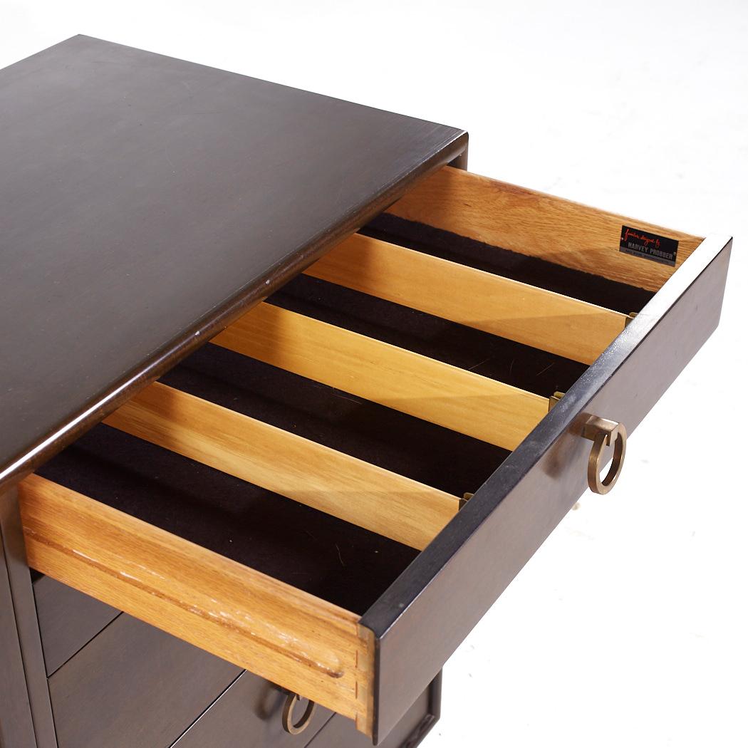 Harvey Probber, credenza e credenza in legno di palissandro e mogano del Medioevo in vendita 6