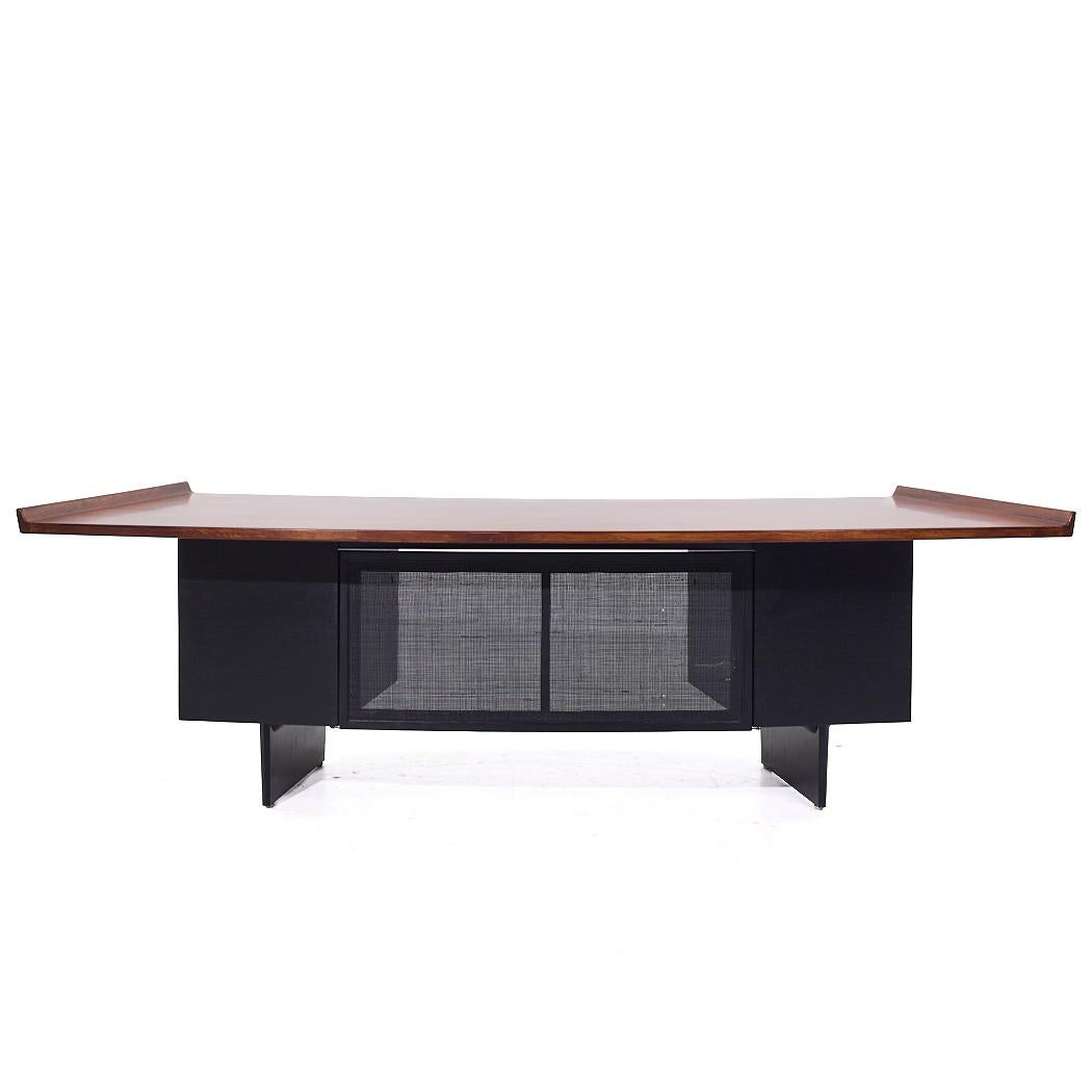 Harvey Probber Mid Century Palisander gebogen Executive Schreibtisch (Rosenholz) im Angebot