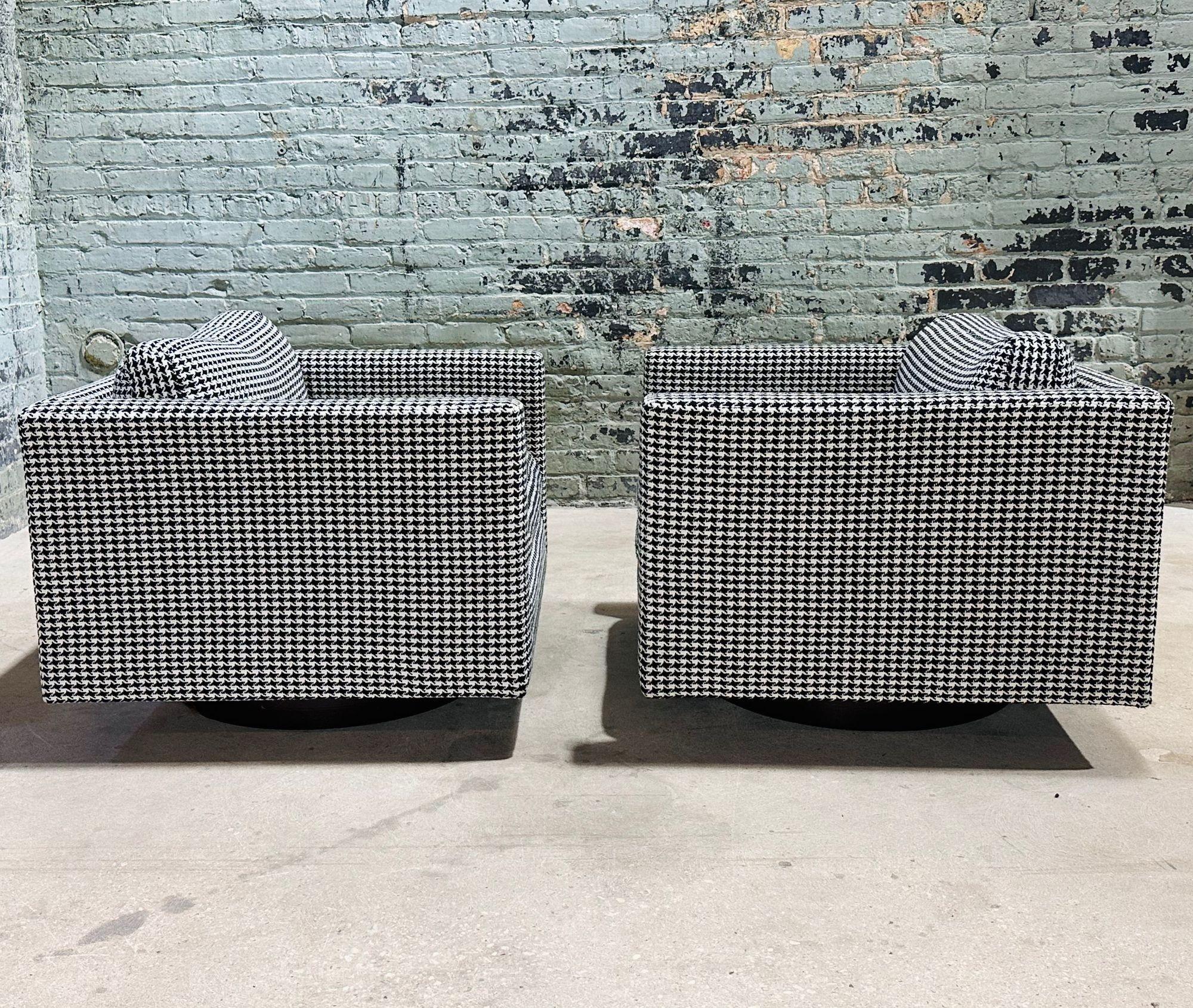 Harvey Probber Pair Swivel Cube Lounge Club Chairs, #1461, 1960. Chairs sit on a beautiful walnut plinth swivel base.
Measure 30
