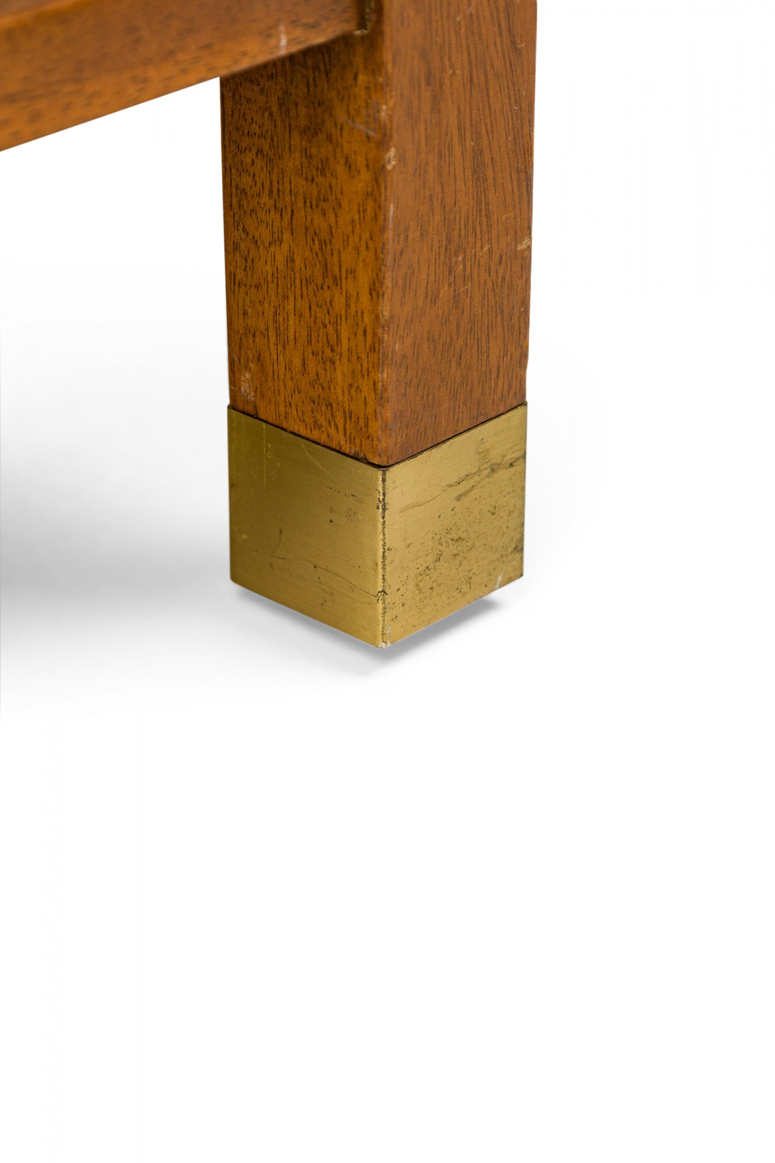 Harvey Probber Parsons-Stil Holz-Regal-Beistelltisch mit Schilfrohr im Angebot 3