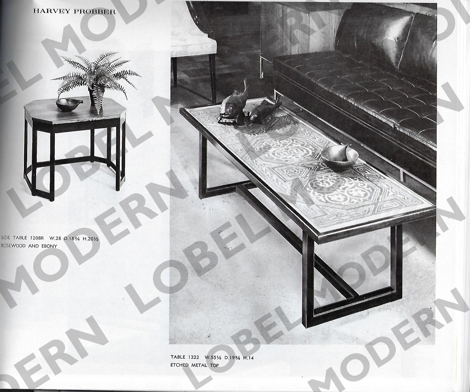 Milieu du XXe siècle Harvey Probber Rare table basse à plateau en étain gravé années 1950 en vente