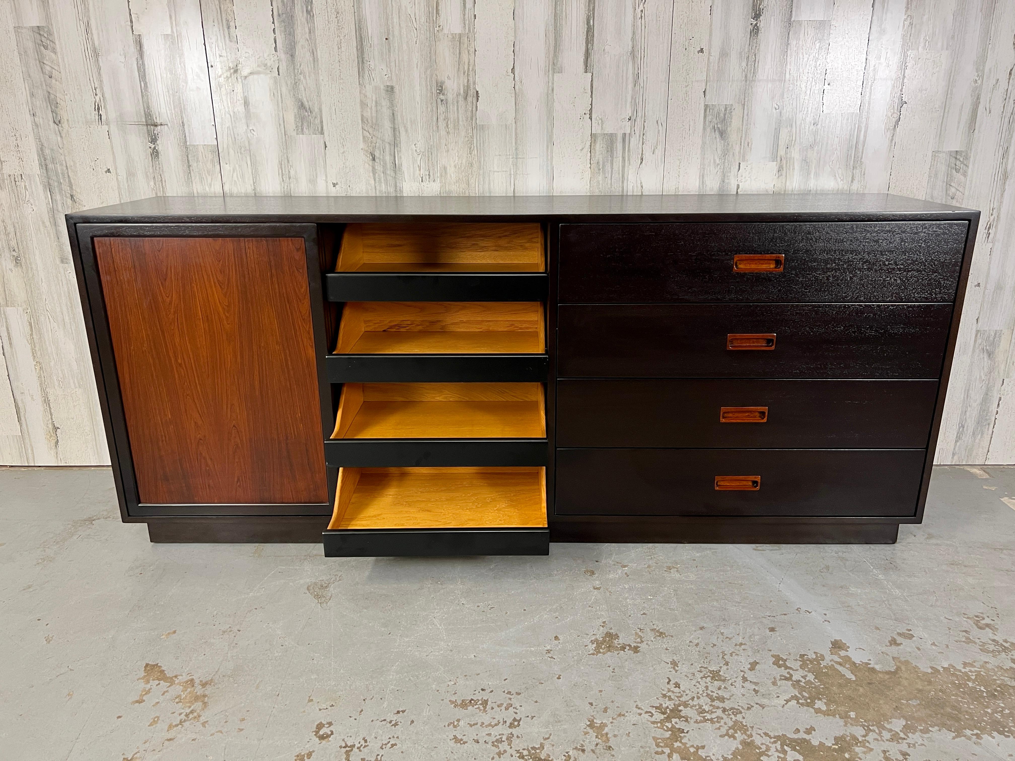 Harvey Probber Rosewood and Ebonized Mahogany Credenza For Sale 4