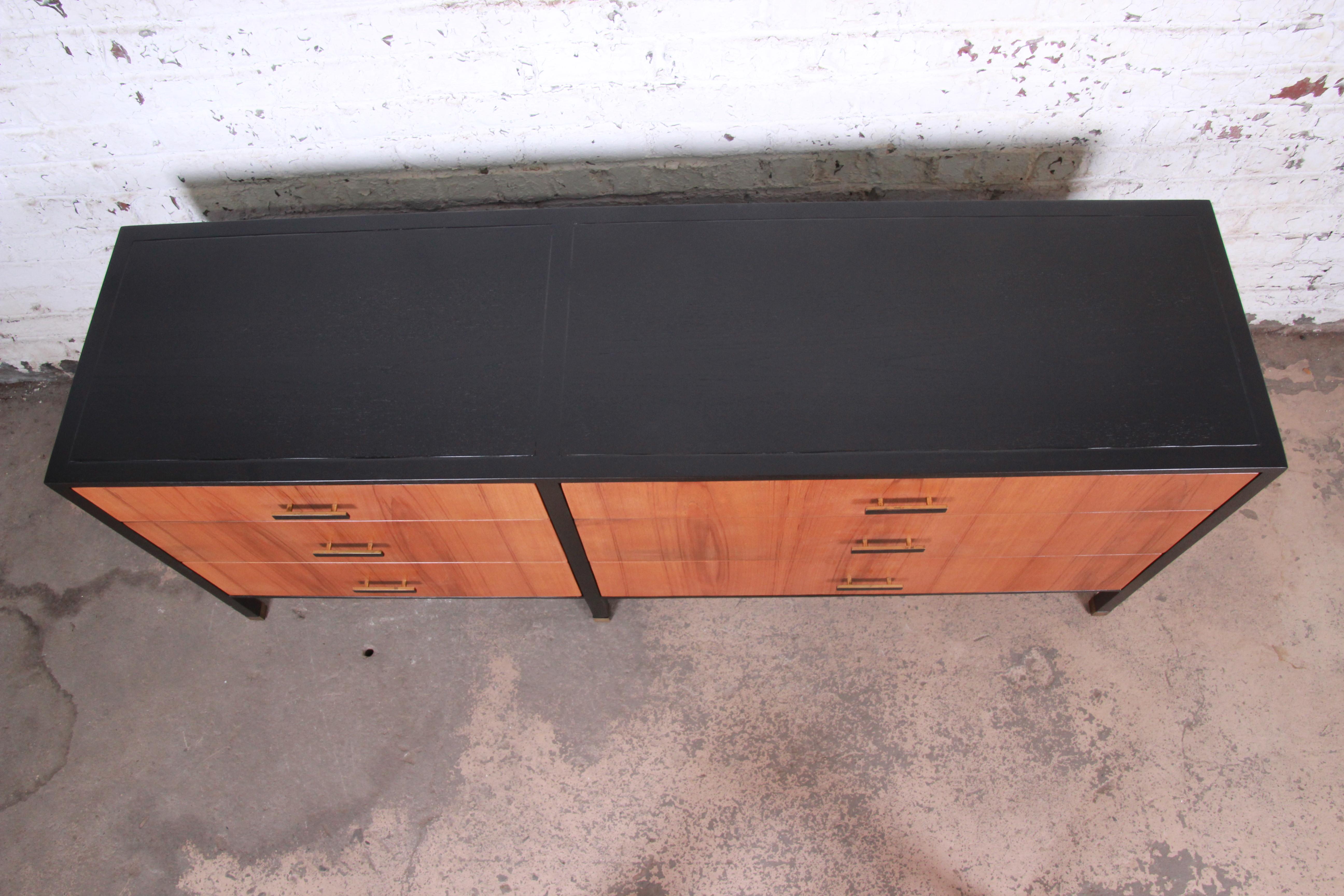 Harvey Probber Rosewood and Ebonized Wood Dresser or Credenza, Newly Refinished 11