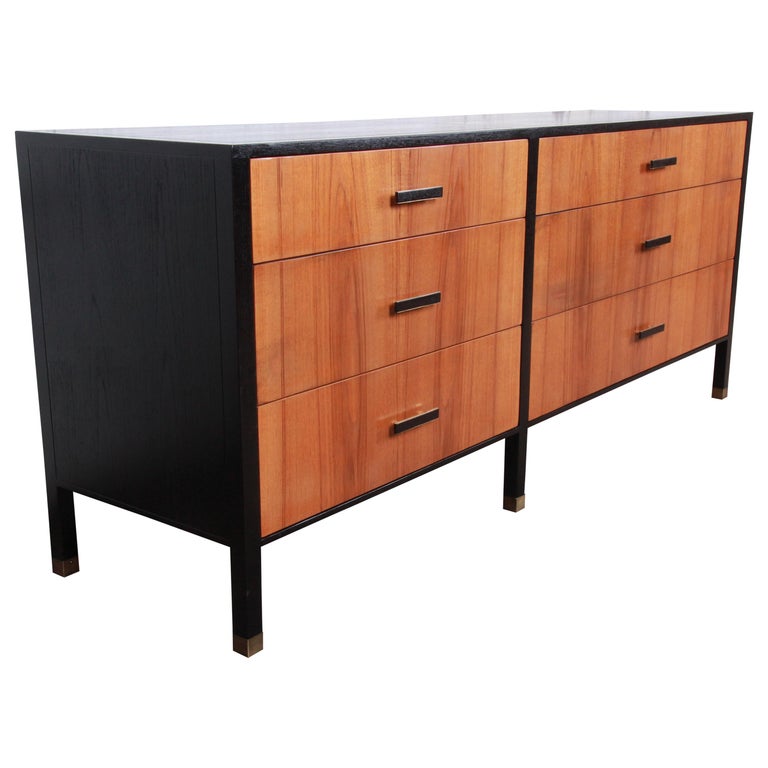 Harvey Probber Rosewood And Ebonized Wood Dresser Or Credenza