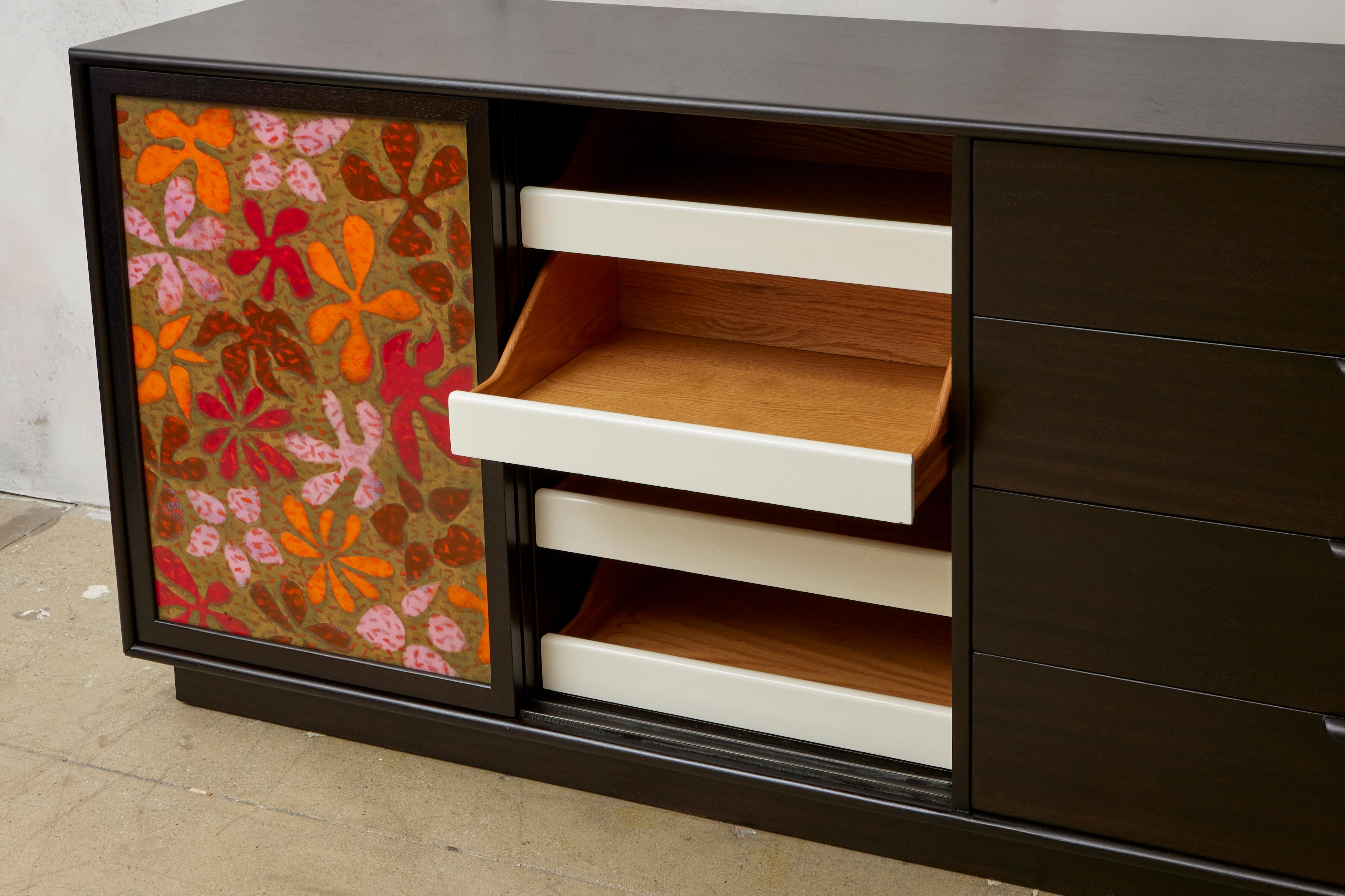 Harvey Probber Sideboard Cabinet, 1970's In Excellent Condition For Sale In New York, NY