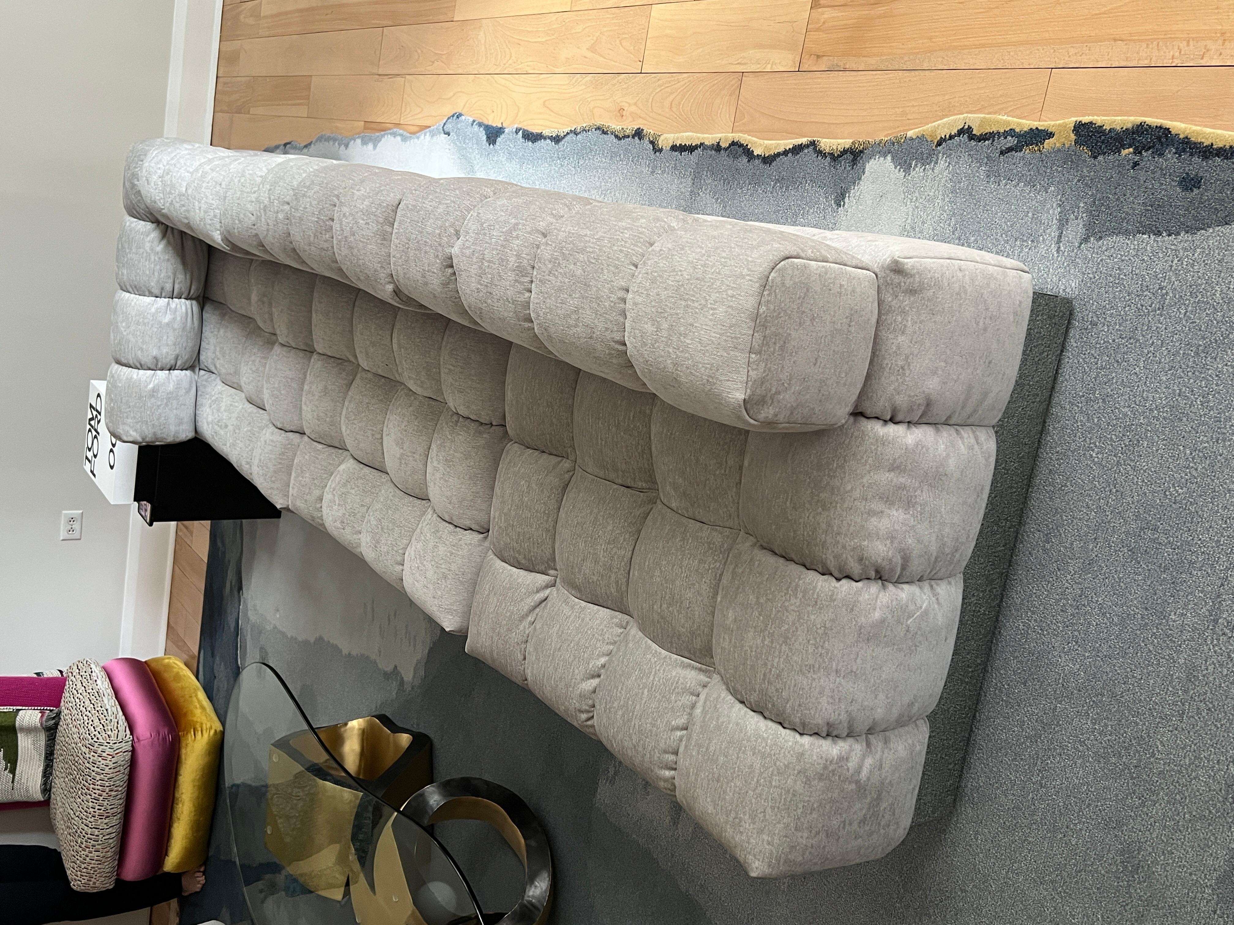 Harvey Probber  Six Pieces Deep Tuft Modular Sofa in Stock 7