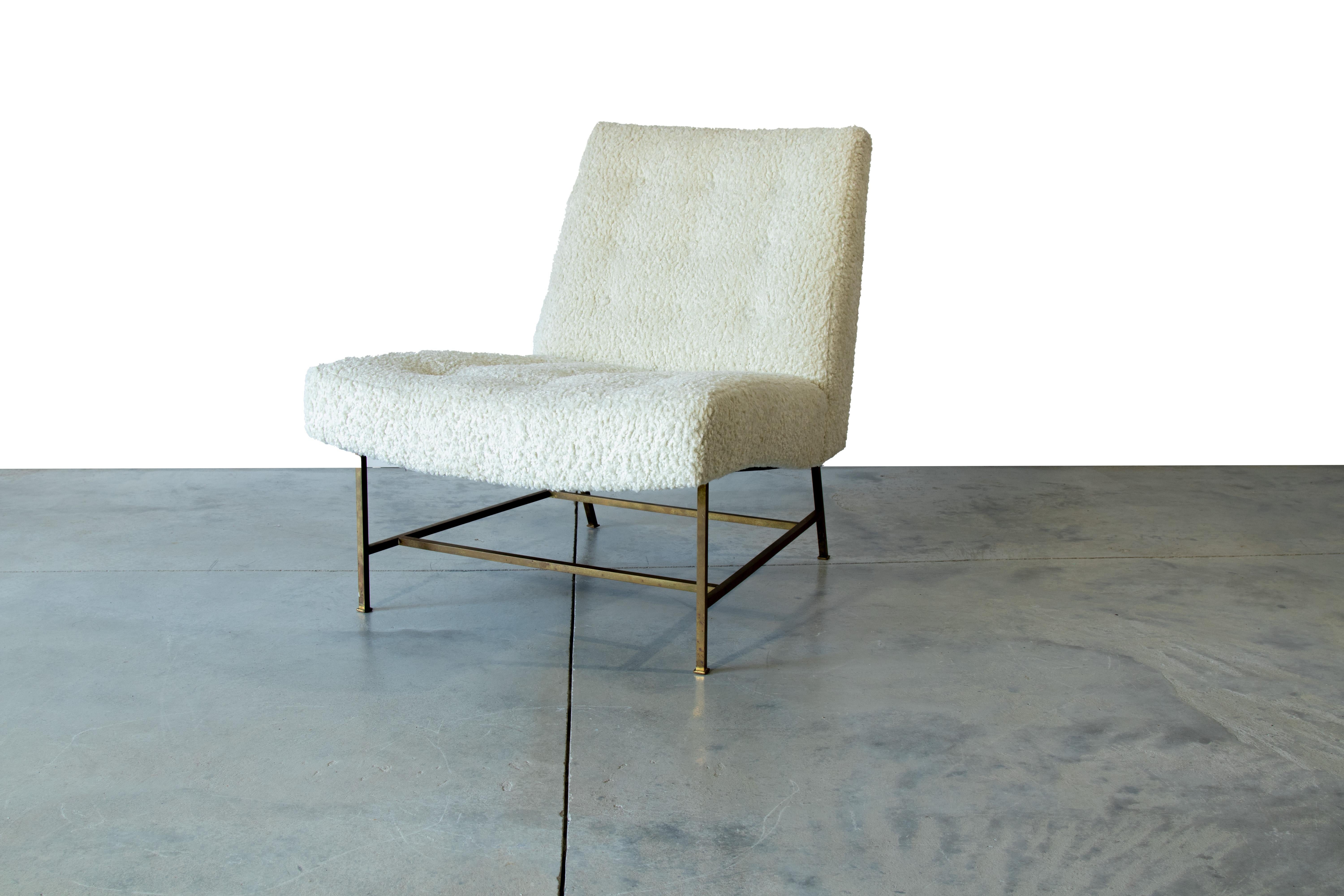 Harvey Probber Slipper Chair White Boucle Solid Brass Legs Mid-Century Modern In Good Condition In St.Petersburg, FL