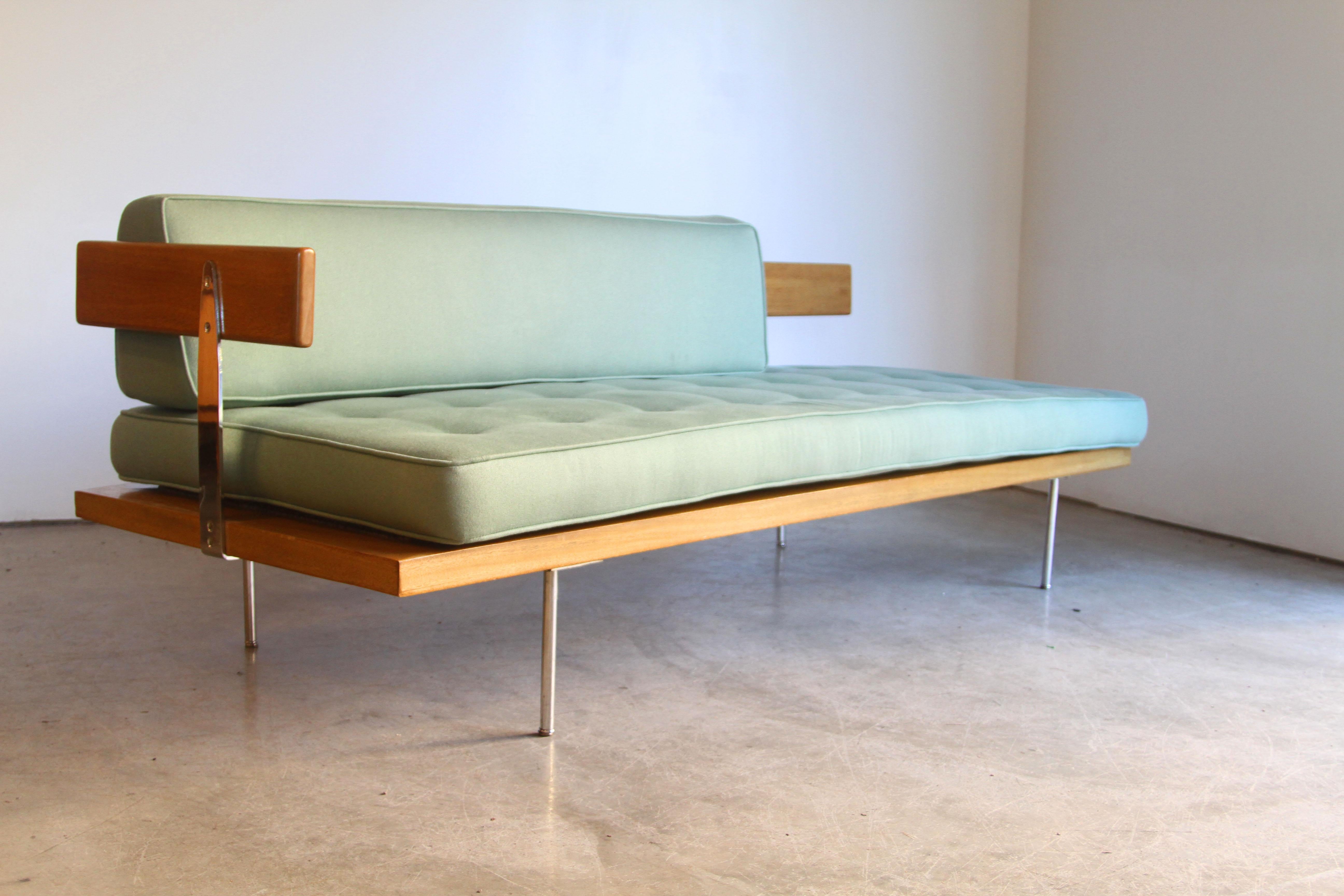 Harvey Probber Sofa Daybed im Zustand „Gut“ in St. Louis, MO