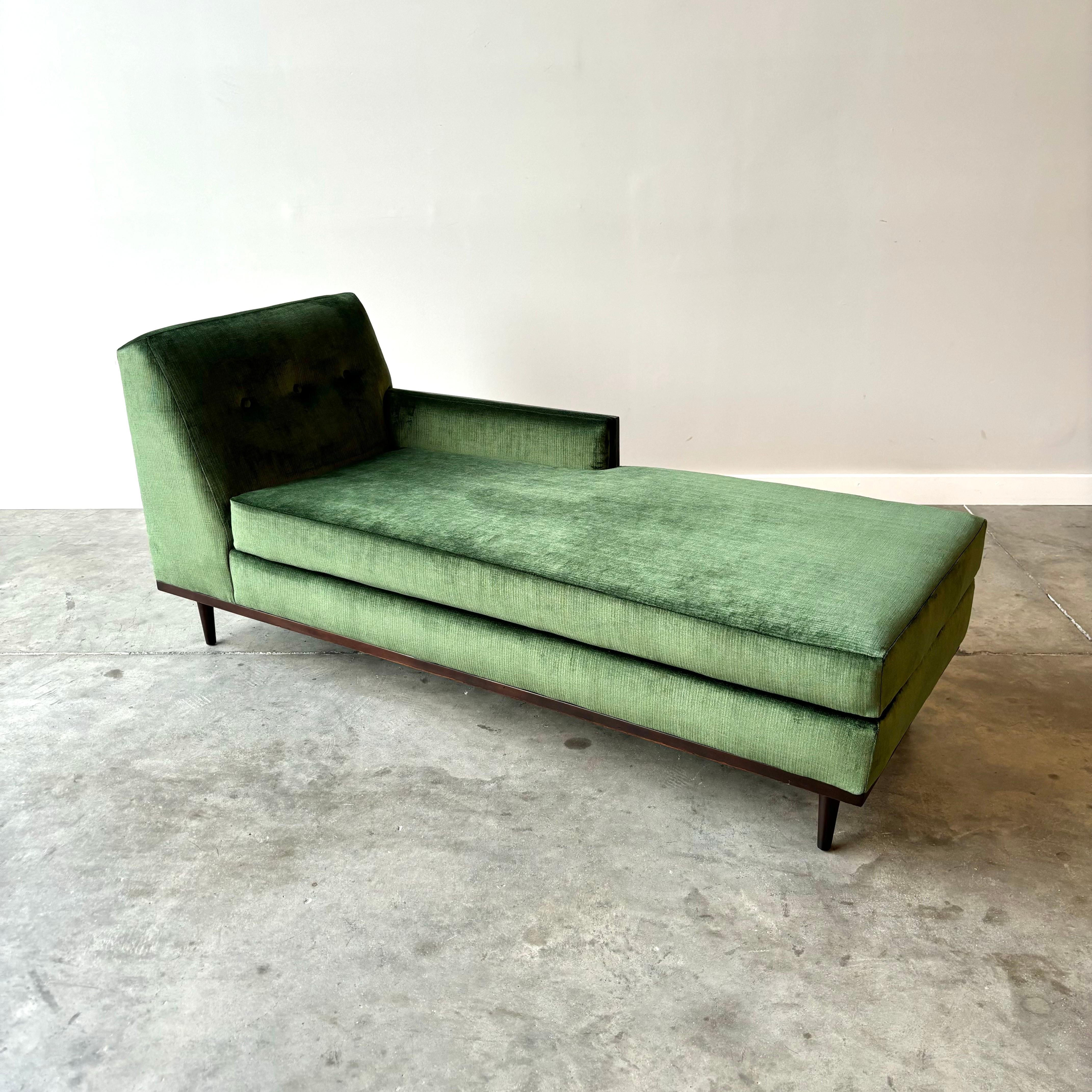 Tissu d'ameublement Fauteuil de style Harvey Probber, mi-siècle moderne en vente