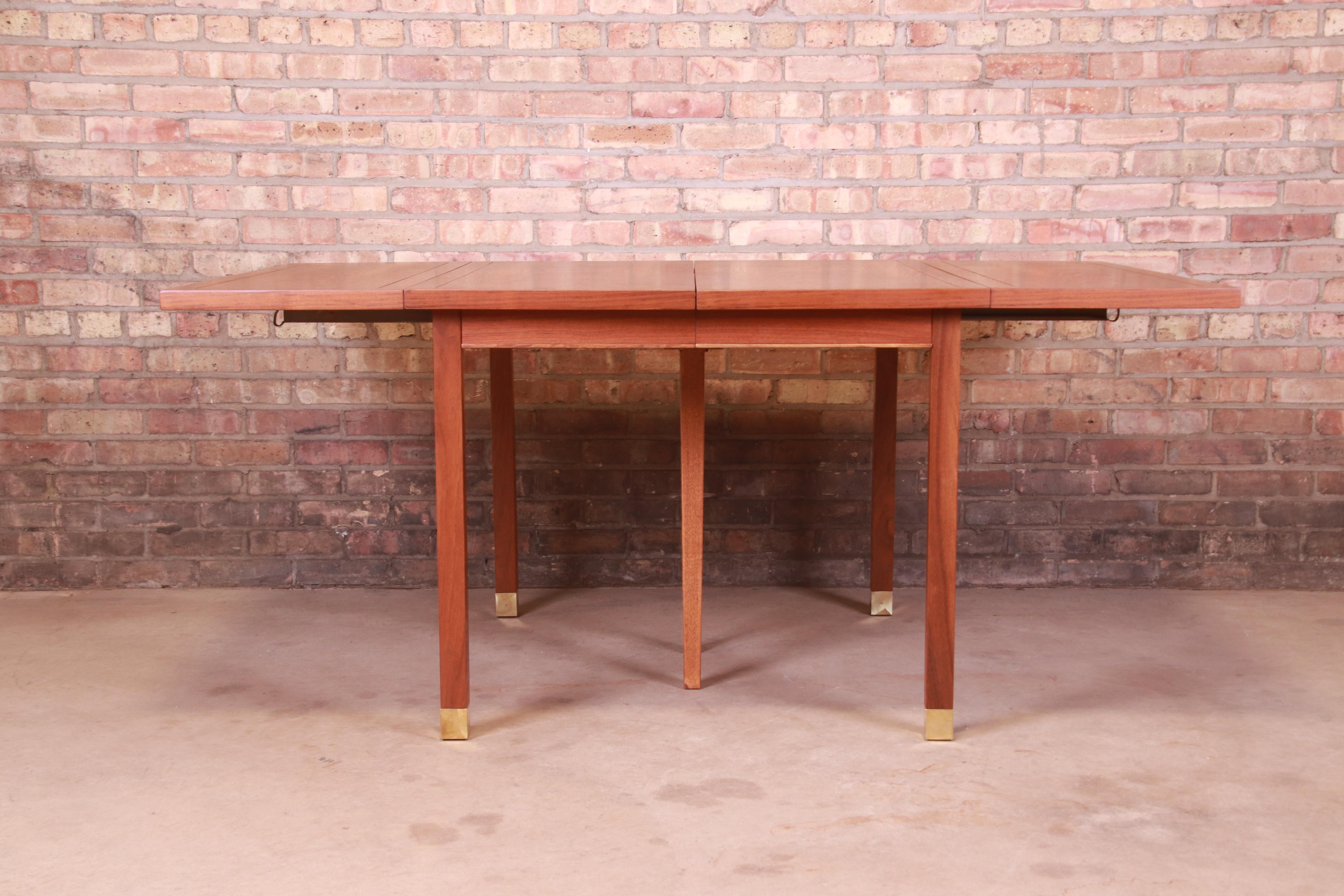 Harvey Probber Style Mid-Century Modern Walnut Dining Table, Newly Refinished For Sale 4