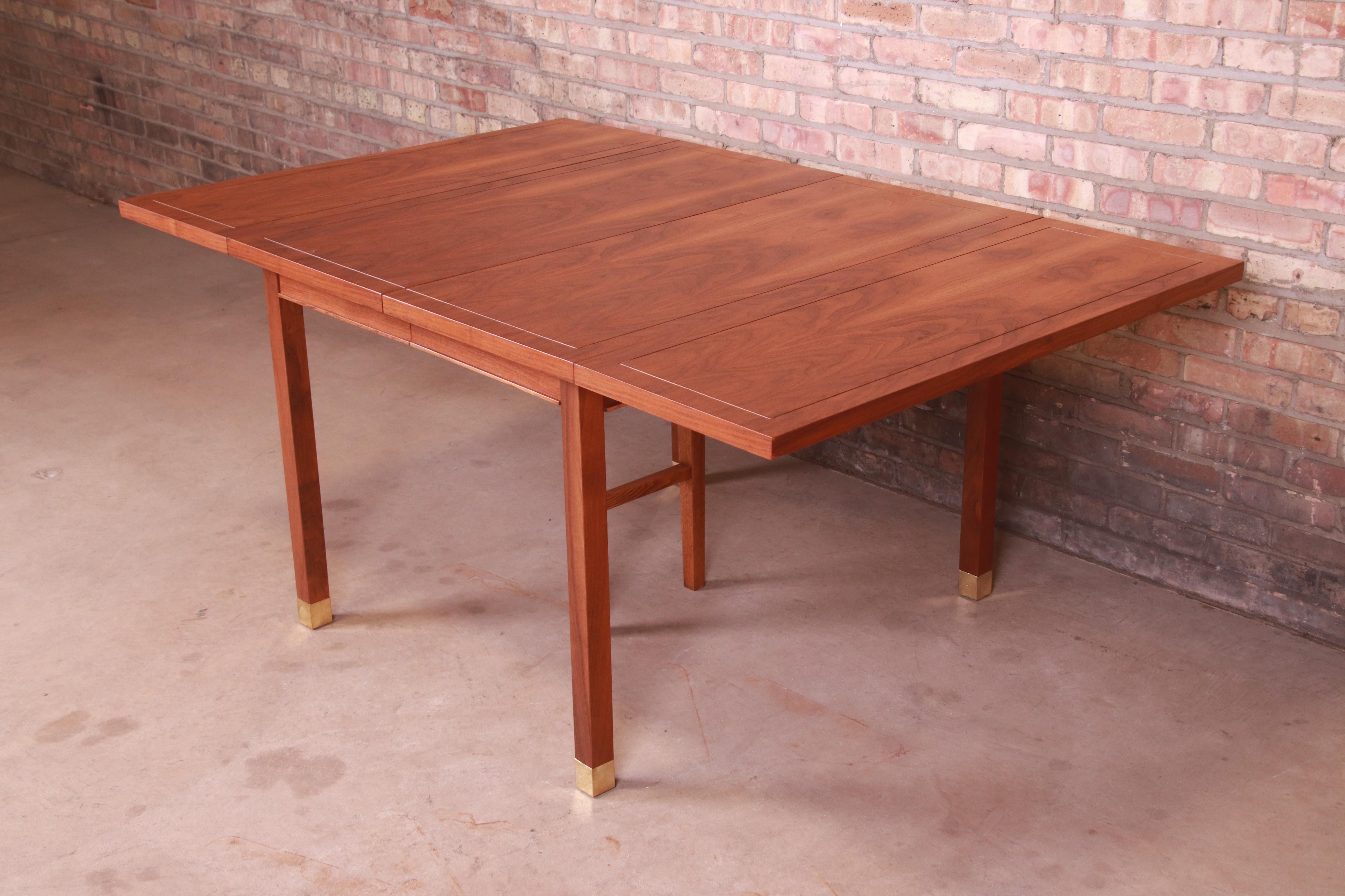 Harvey Probber Style Mid-Century Modern Walnut Dining Table, Newly Refinished For Sale 5