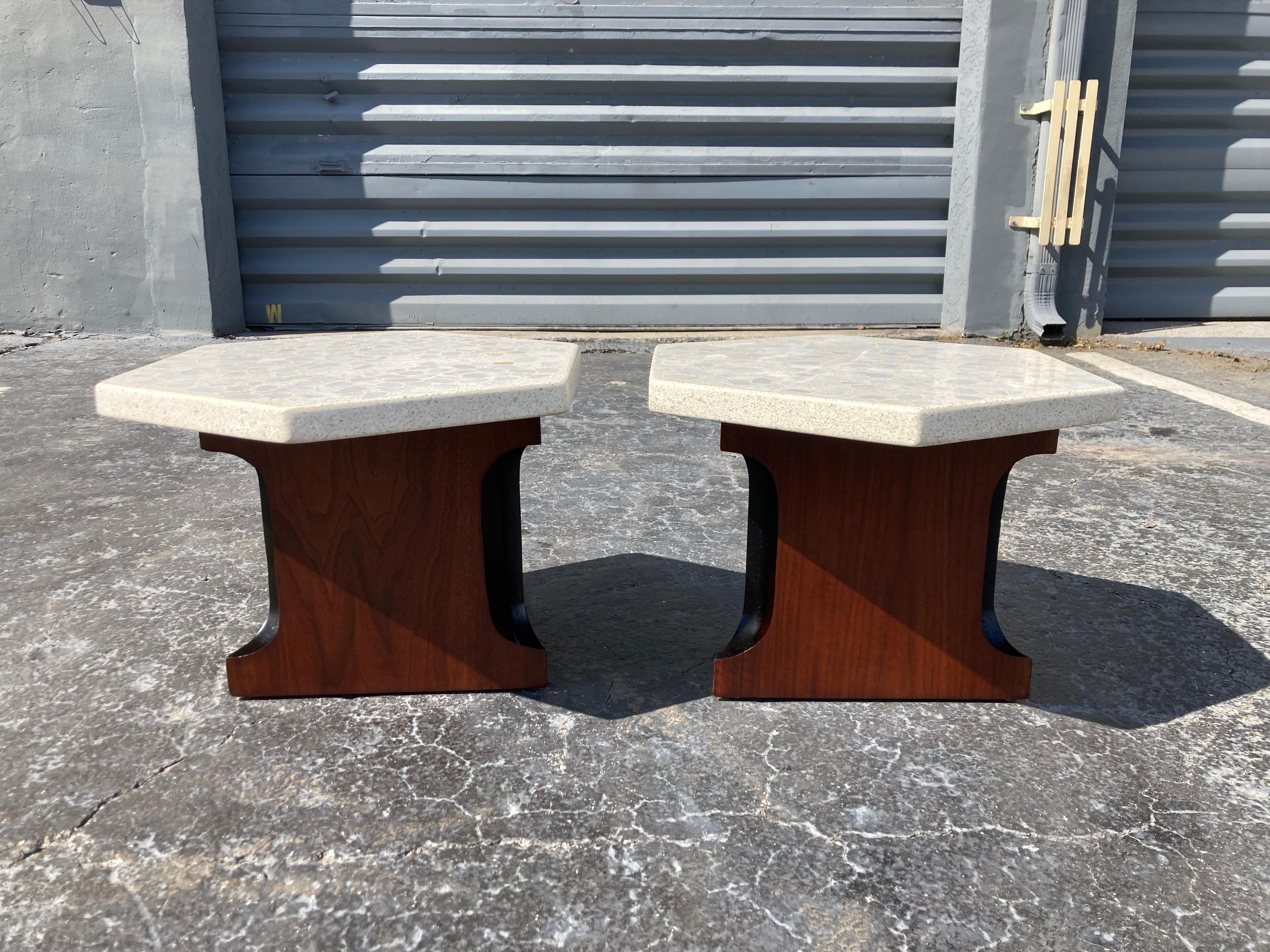 Harvey Probber Style Side Tables Hexagonal Terazzo Tops In Good Condition For Sale In Miami, FL