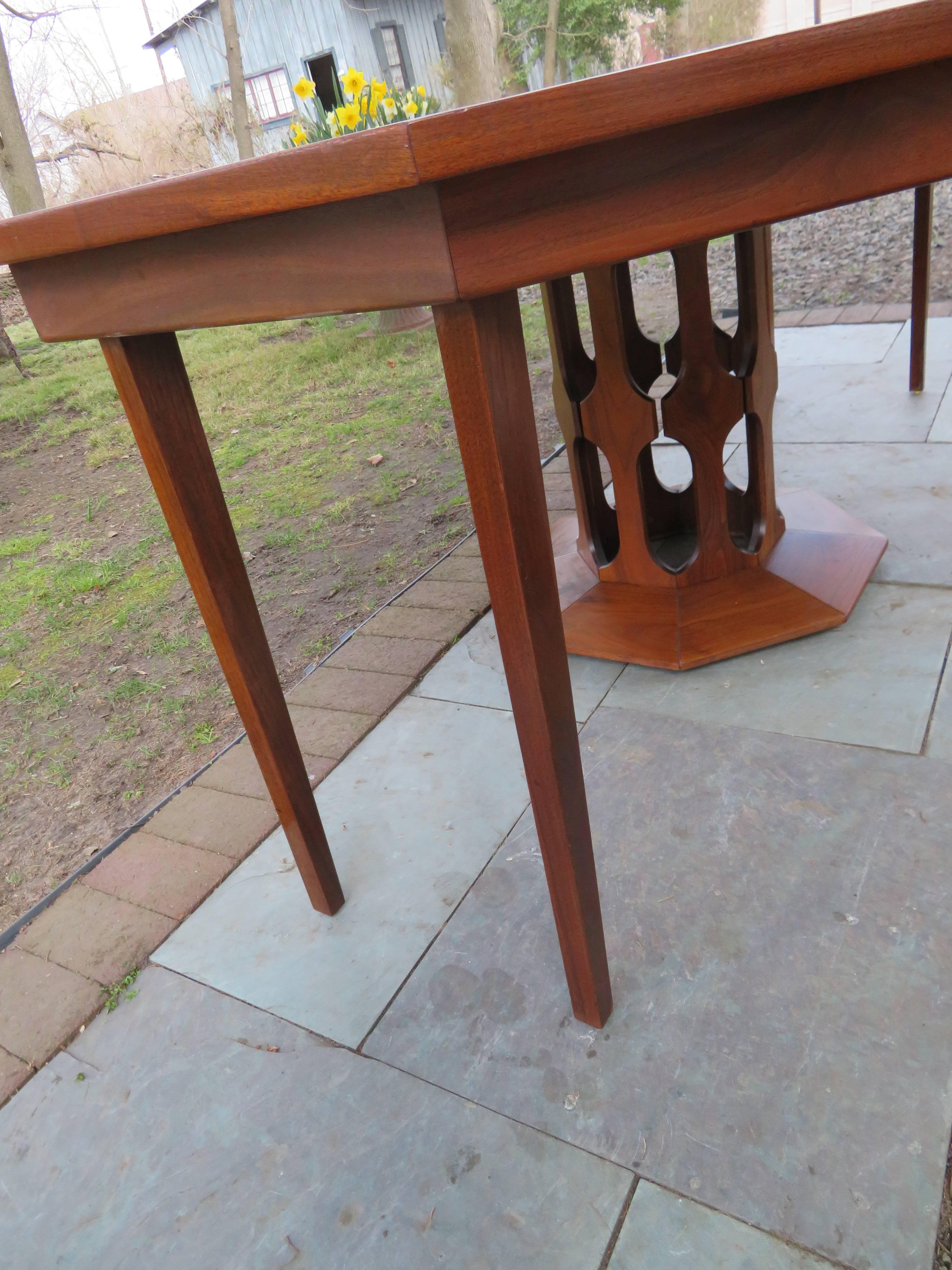 Harvey Probber Style Walnut Octagon Extension Table 2 Leaves Mid-Century Modern 3