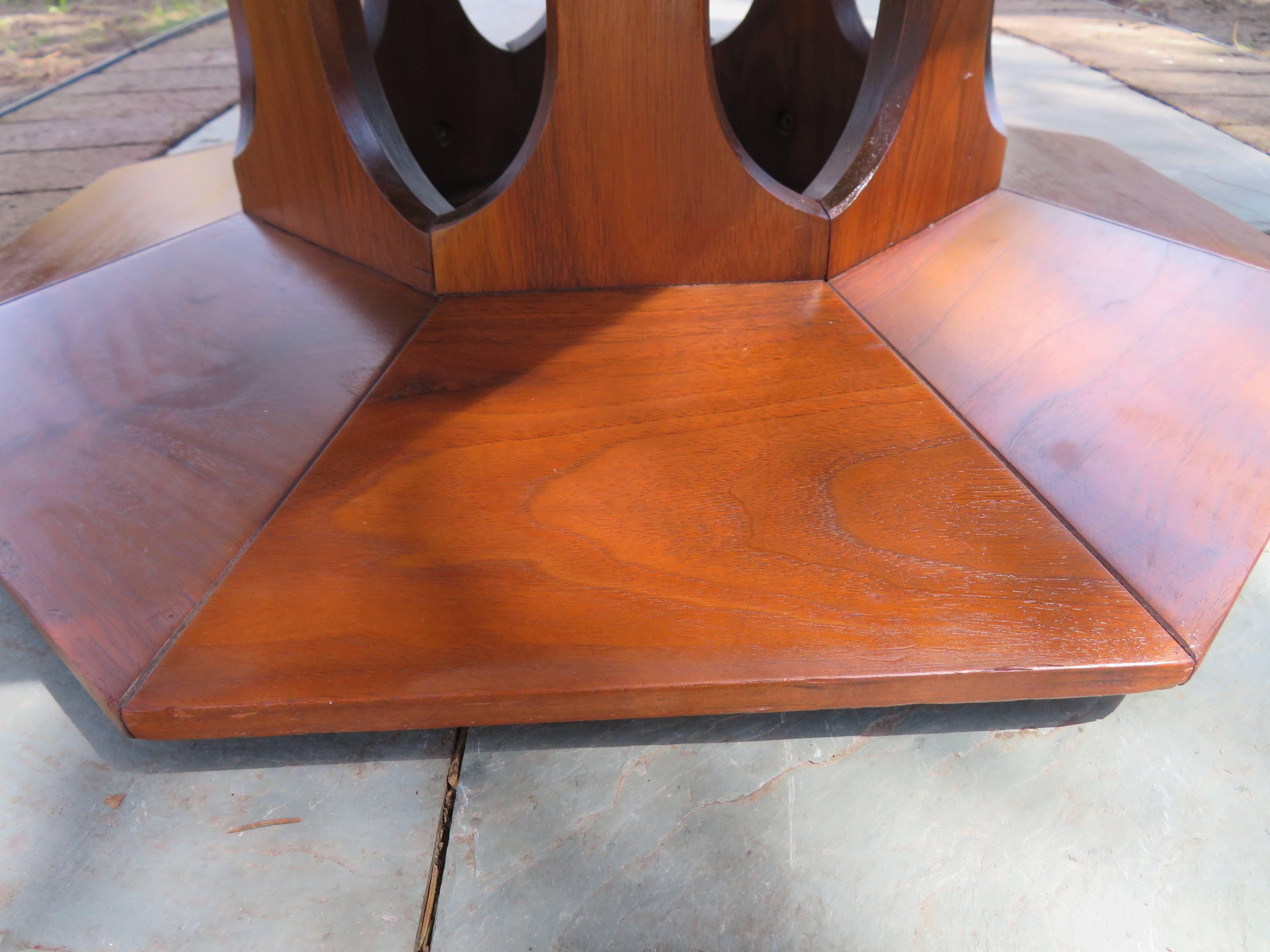 American Harvey Probber Style Walnut Octagon Extension Table 2 Leaves Mid-Century Modern