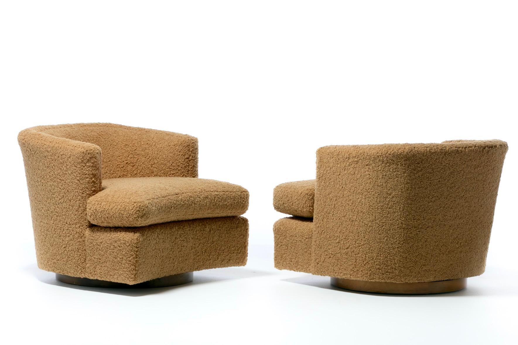 Mid-Century Modern Harvey Probber Swivel Lounge Chairs Upholstered in Camel Teddy Bear C. 1955 For Sale