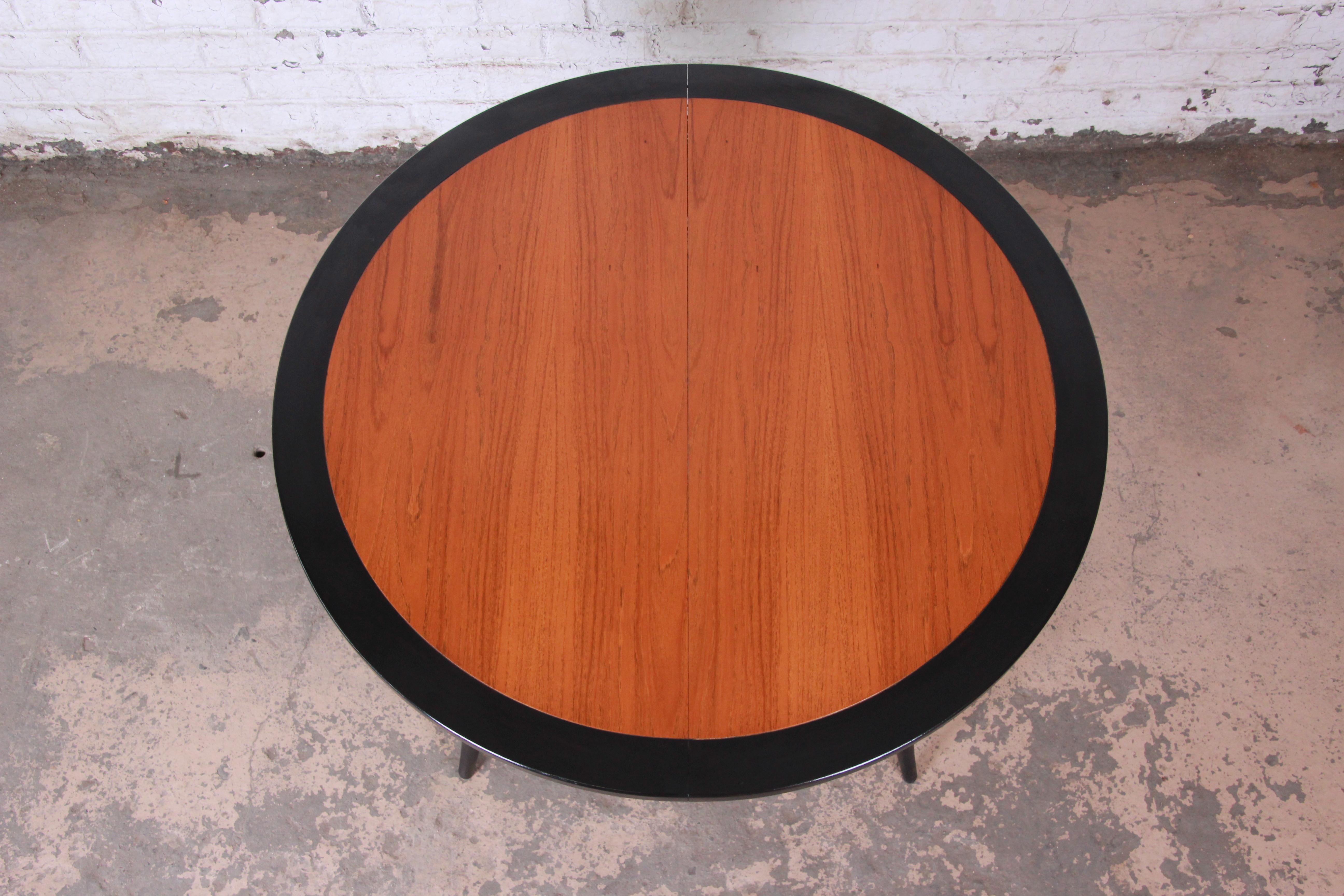 Harvey Probber Teak and Black Lacquer Saber Leg Extension Dining Table, 1950s 7