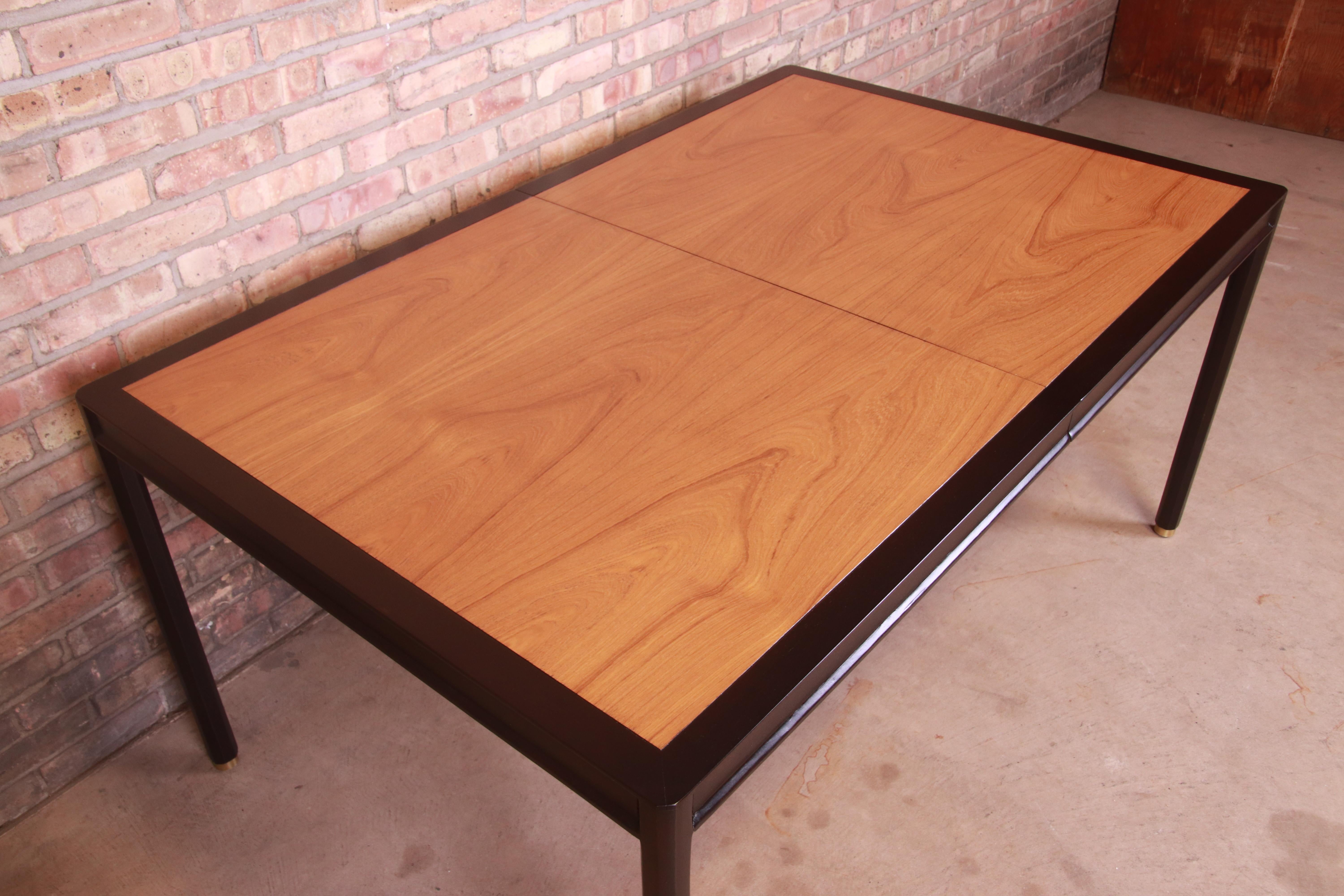 Harvey Probber Mesa de comedor extensible de teca y caoba ebonizada, repintada en venta 8