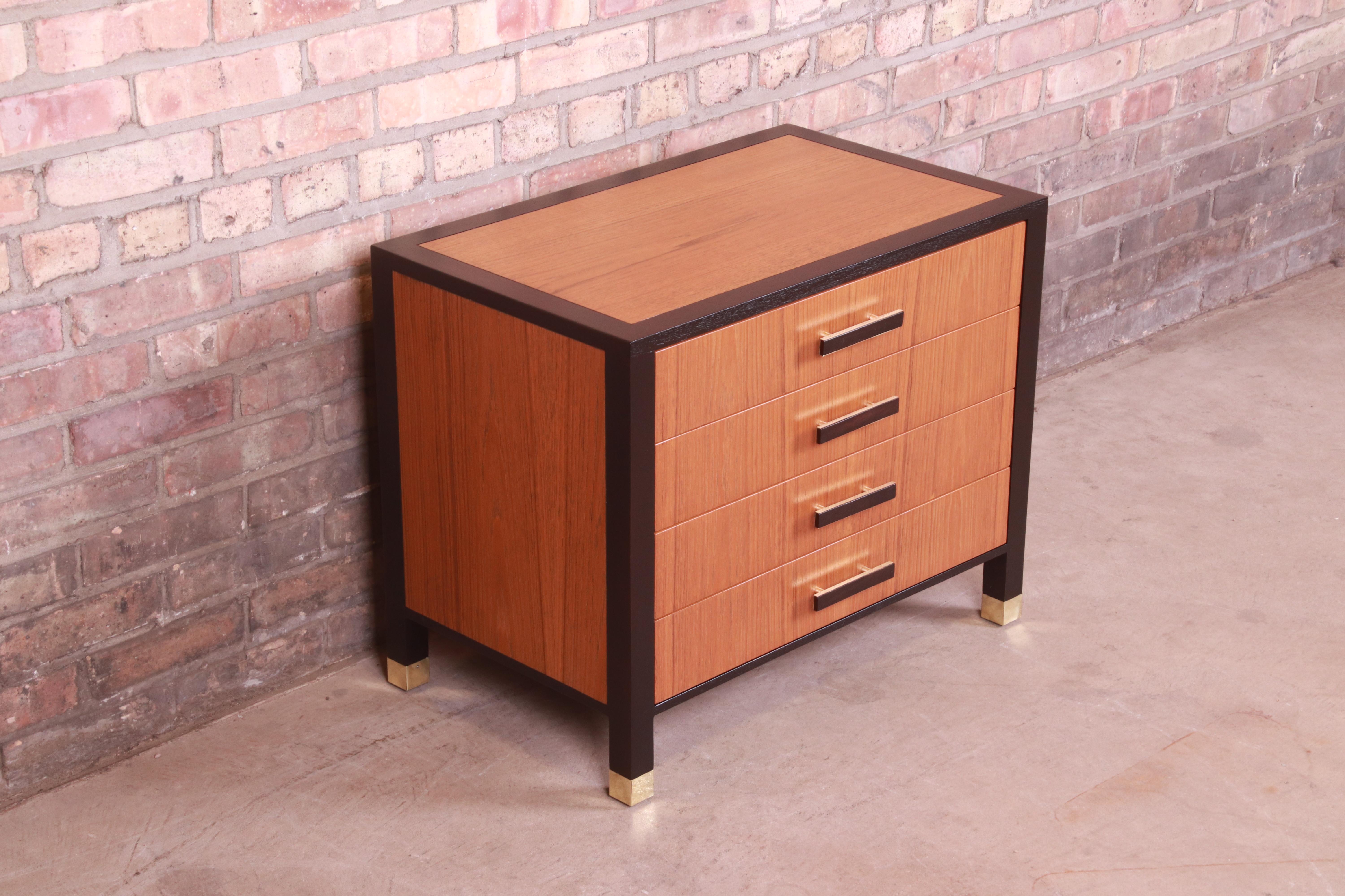 Harvey Probber Teak and Mahogany Nightstand or Bachelor Chest, Newly Refinished In Good Condition For Sale In South Bend, IN