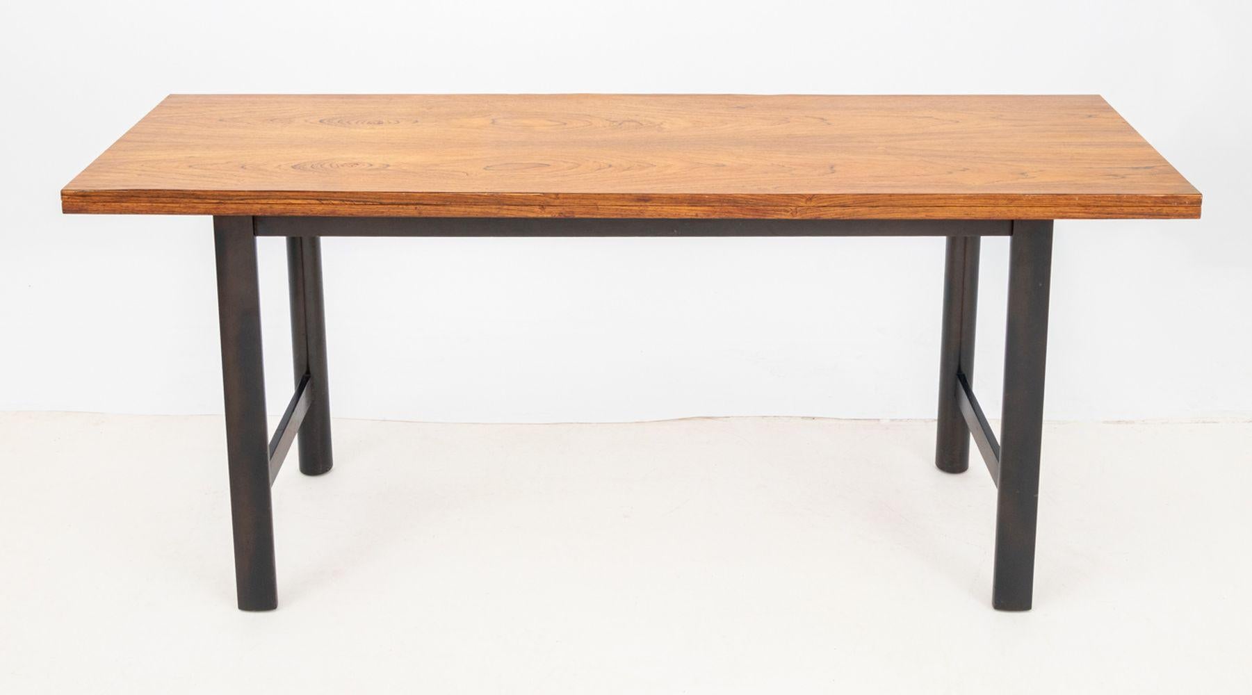 Harvey Probber Walnut Flip Top Table In condizioni buone in vendita a Astoria, NY