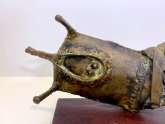 Brutalistische figurale Skulptur aus Bronze von Brutalismus von Harvey Weiss