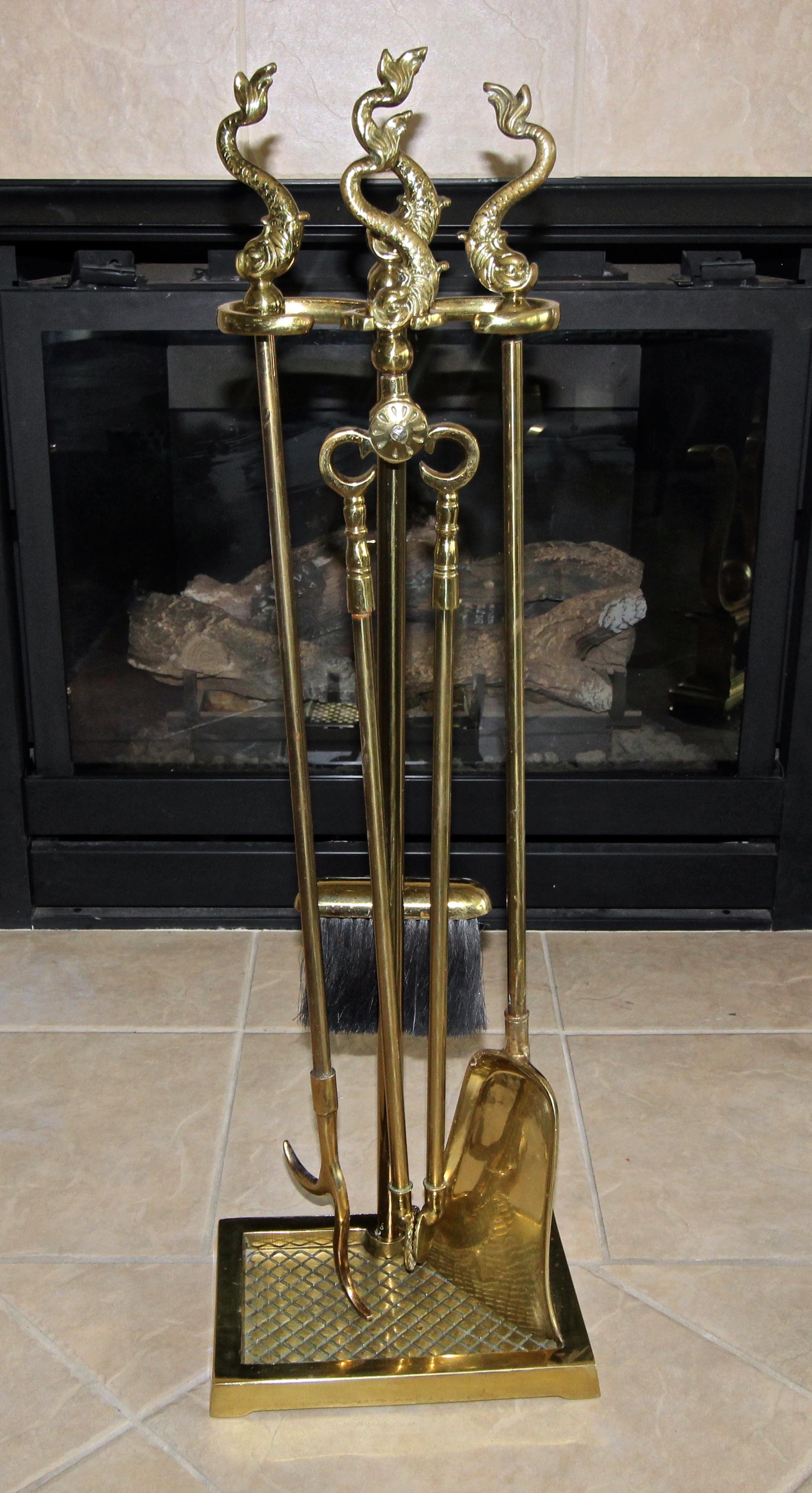 American Harvin 'Virginia Metalcrafters' Dolphin Brass Fireplace Tool Set