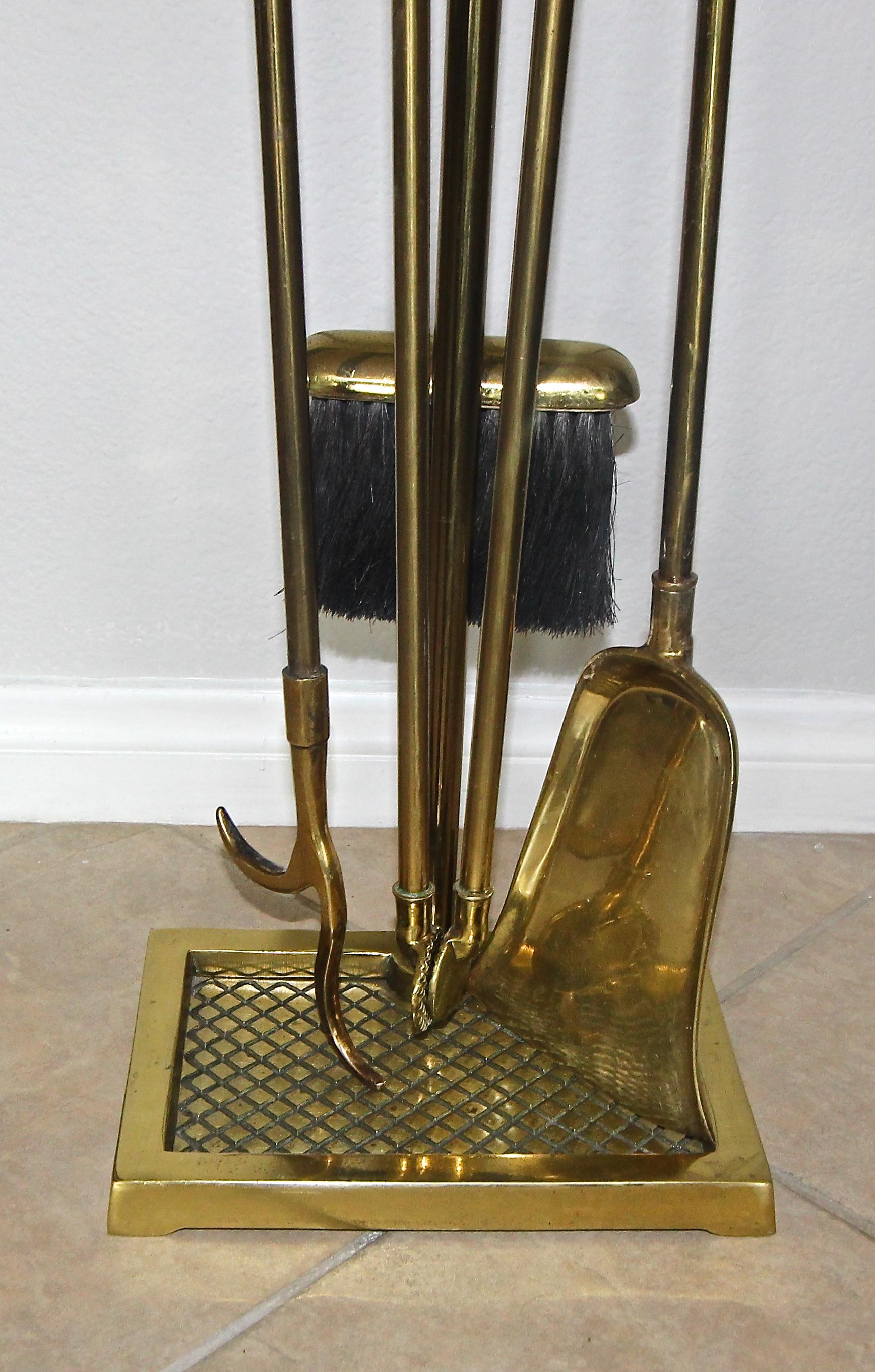 Mid-20th Century Harvin 'Virginia Metalcrafters' Dolphin Brass Fireplace Tool Set