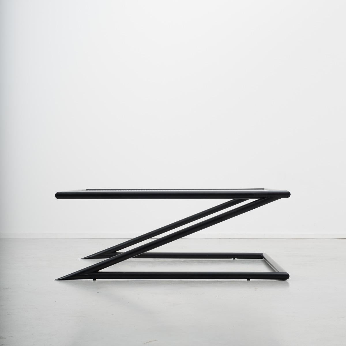 Harvink Sculptural Z-Tables 2