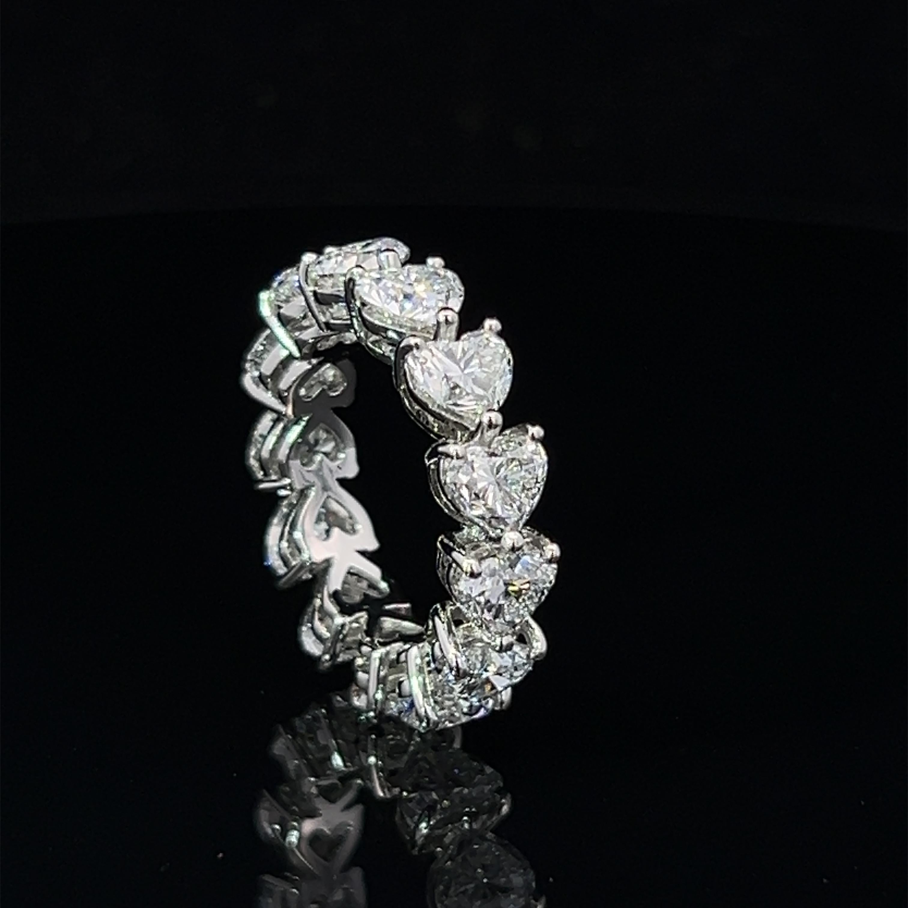 Hasbani Diamonds 6 Carat Bespoke Heart GIA Diamond Platinum Full Eternity Ring For Sale 7
