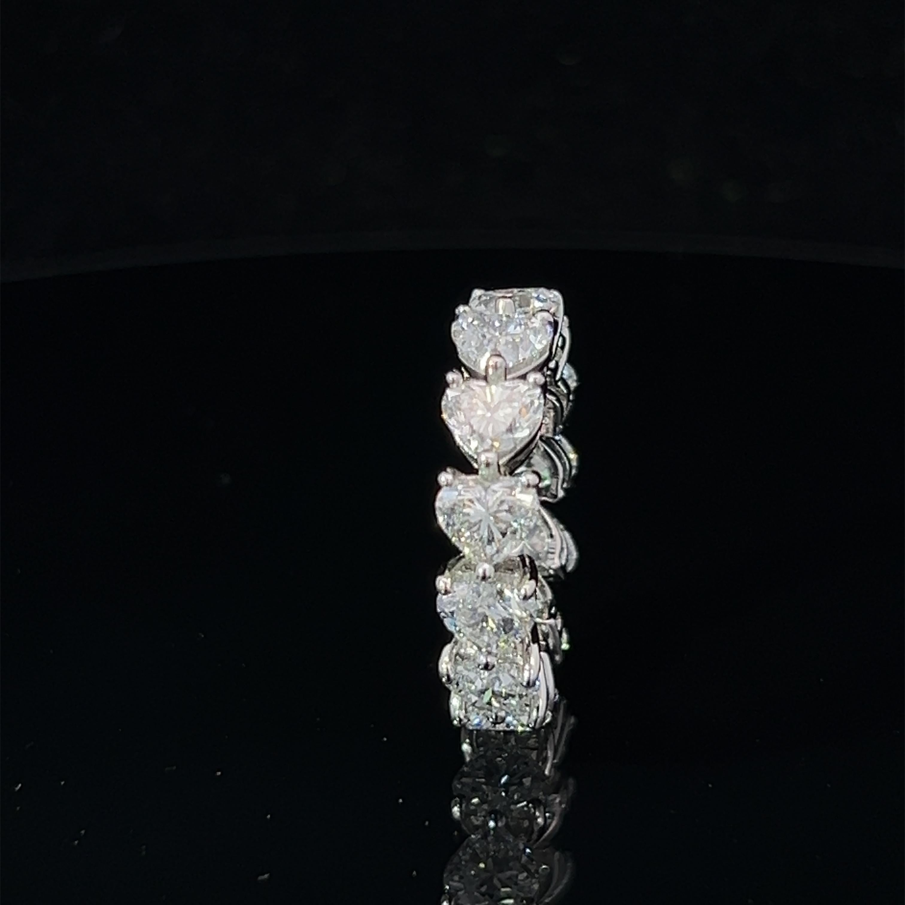 Hasbani Diamonds 6 Carat Bespoke Heart GIA Diamond Platinum Full Eternity Ring For Sale 11