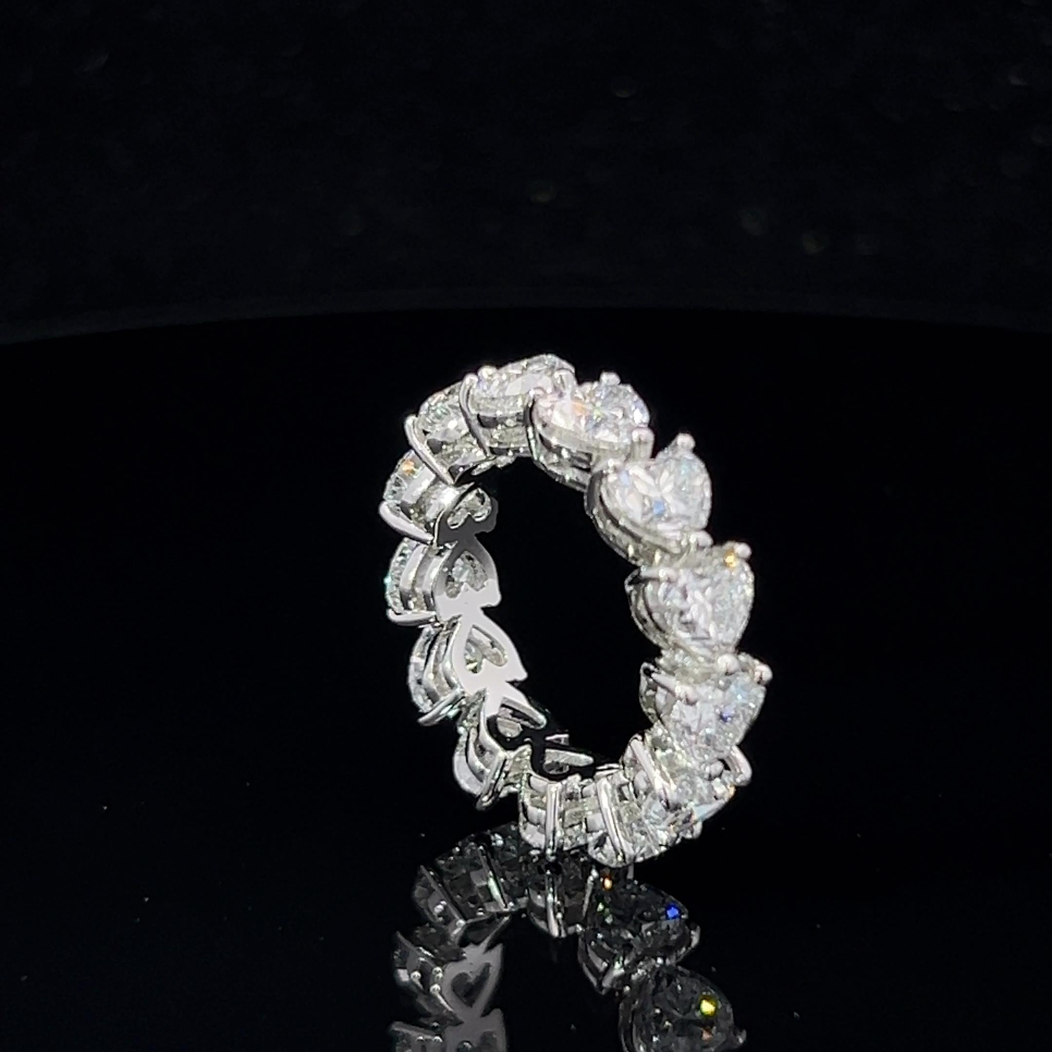Modern Hasbani Diamonds 6 Carat Bespoke Heart GIA Diamond Platinum Full Eternity Ring For Sale
