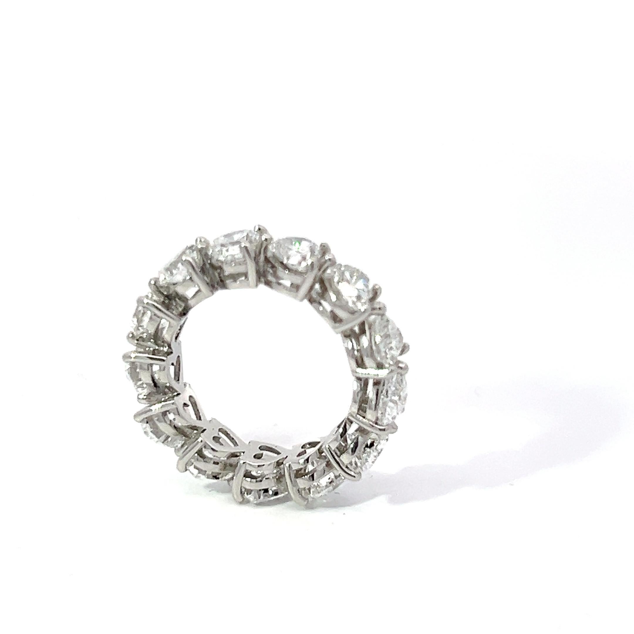 Hasbani Diamonds 6 Carat Bespoke Heart GIA Diamond Platinum Full Eternity Ring For Sale 2