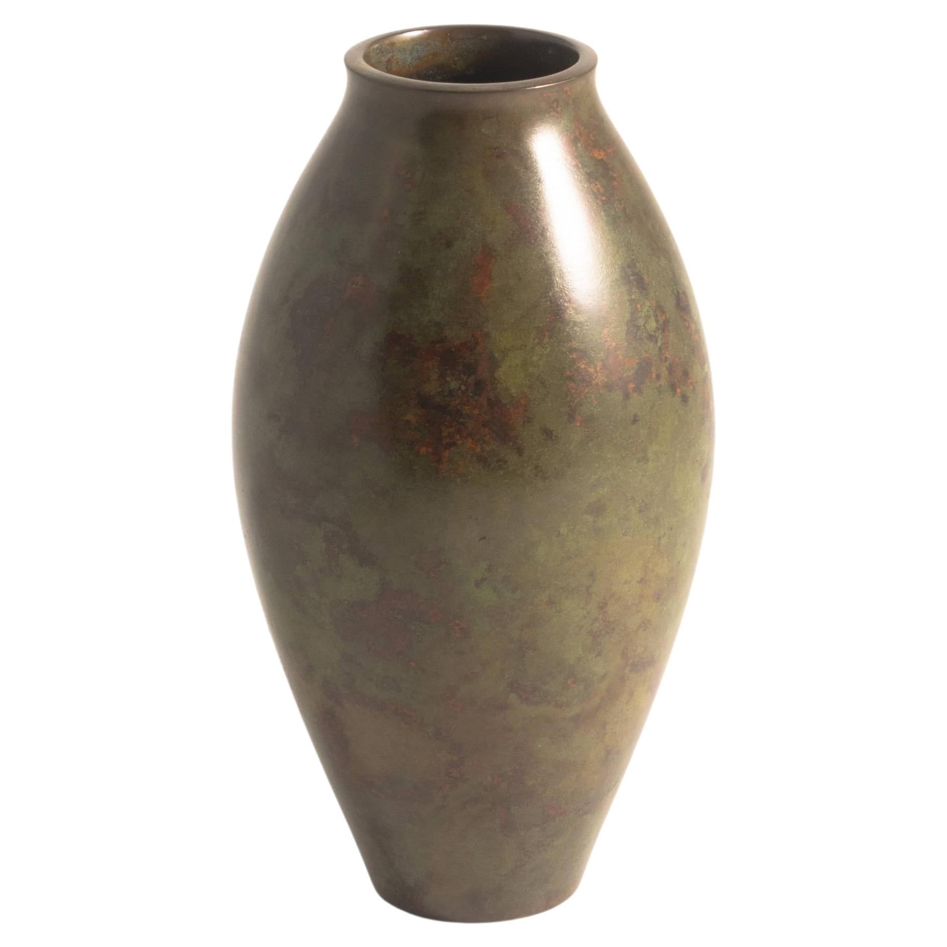 Hasegawa Gasen, Patinated Vase in Bronze For Sale