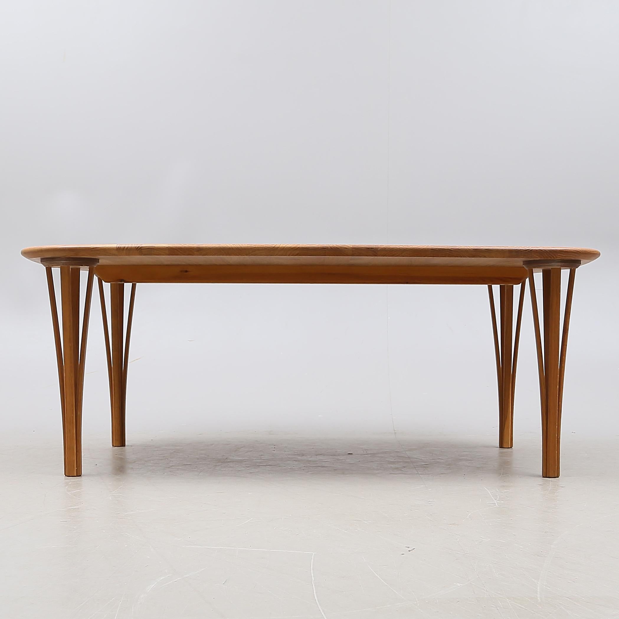 Danish Haslev Møbelsnedkeri : Coffee Table 