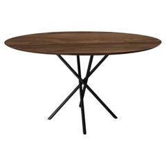 "Hastes" Mesa de Comedor Redonda Modernista, acero pintado y Madera natural