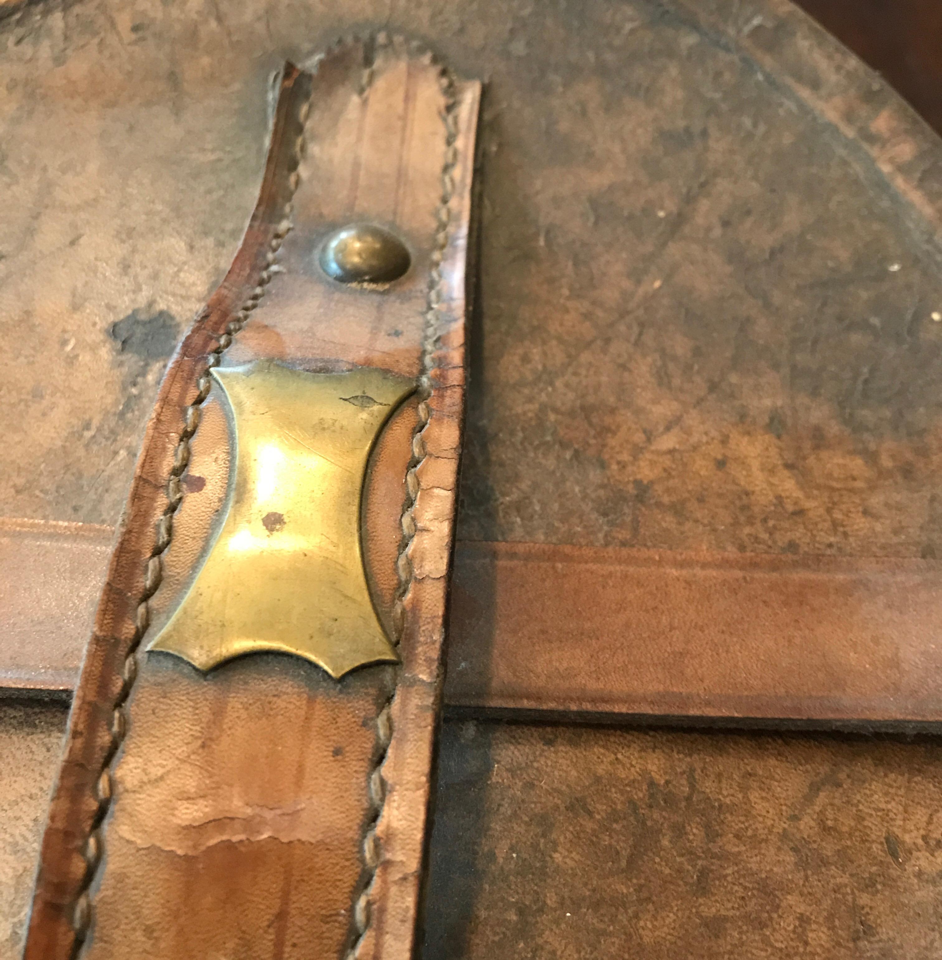 Victorian Hat Box Leather 18th Century Empty Red Velvet For Sale