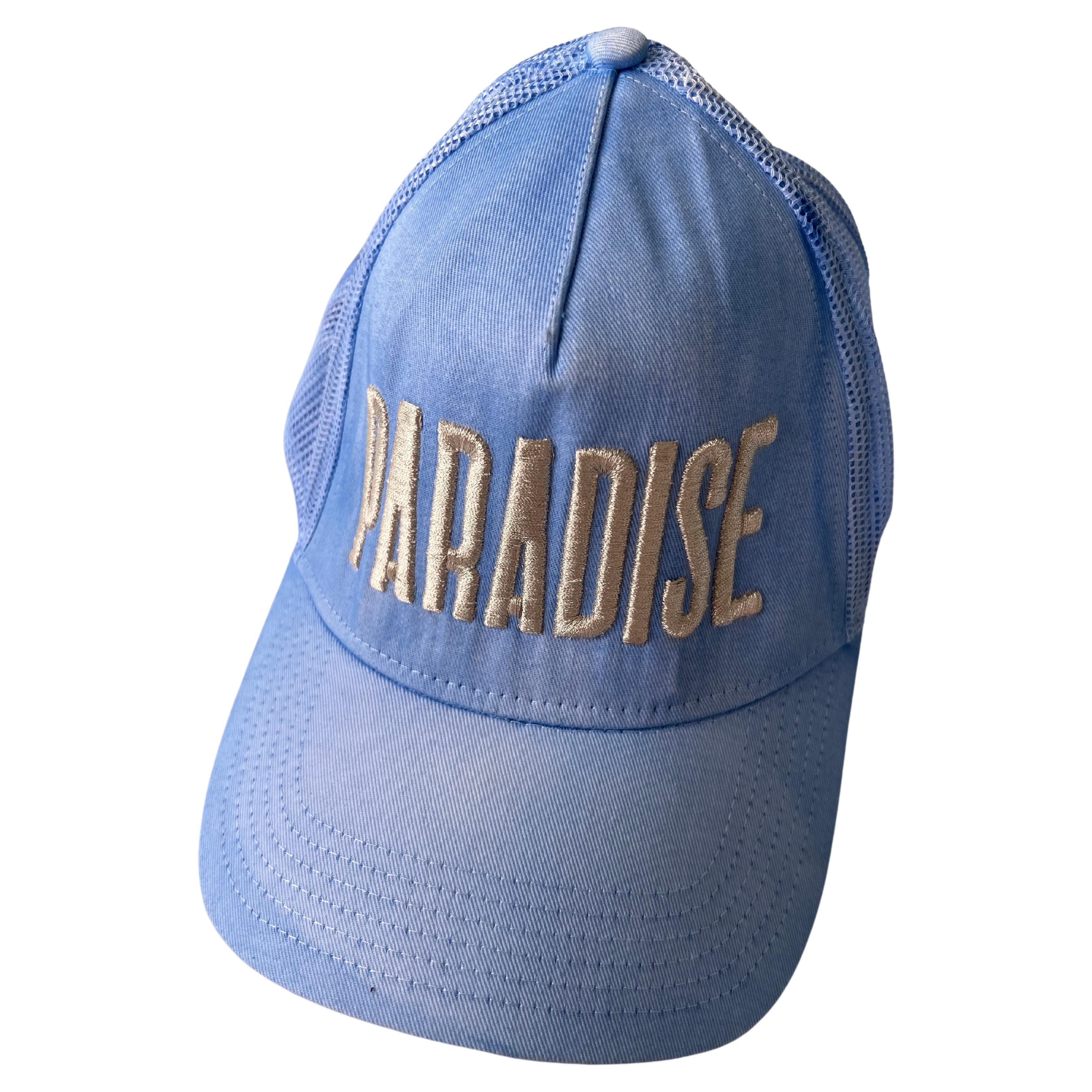 Brand: J Dauphin
Hat Light Blue Trucker Paradise Silver Embroidery J Dauphin

Embroidery Made in LA

Express a hybrid of easy-luxe and bourgeoisie jet-set look. Effortless and versatile, elegant and classy they bring an allure of unexpected
