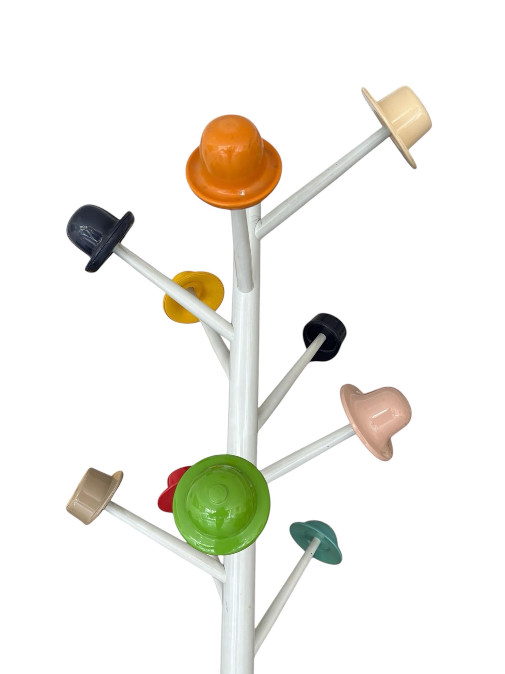 Postmoderno Appendiabiti Hat Tree di Ugo Nespolo per Origlia, 1984 in vendita