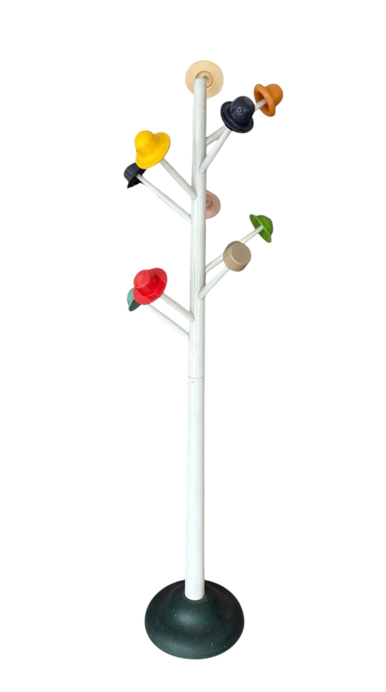 Fine XX secolo Appendiabiti Hat Tree di Ugo Nespolo per Origlia, 1984 in vendita