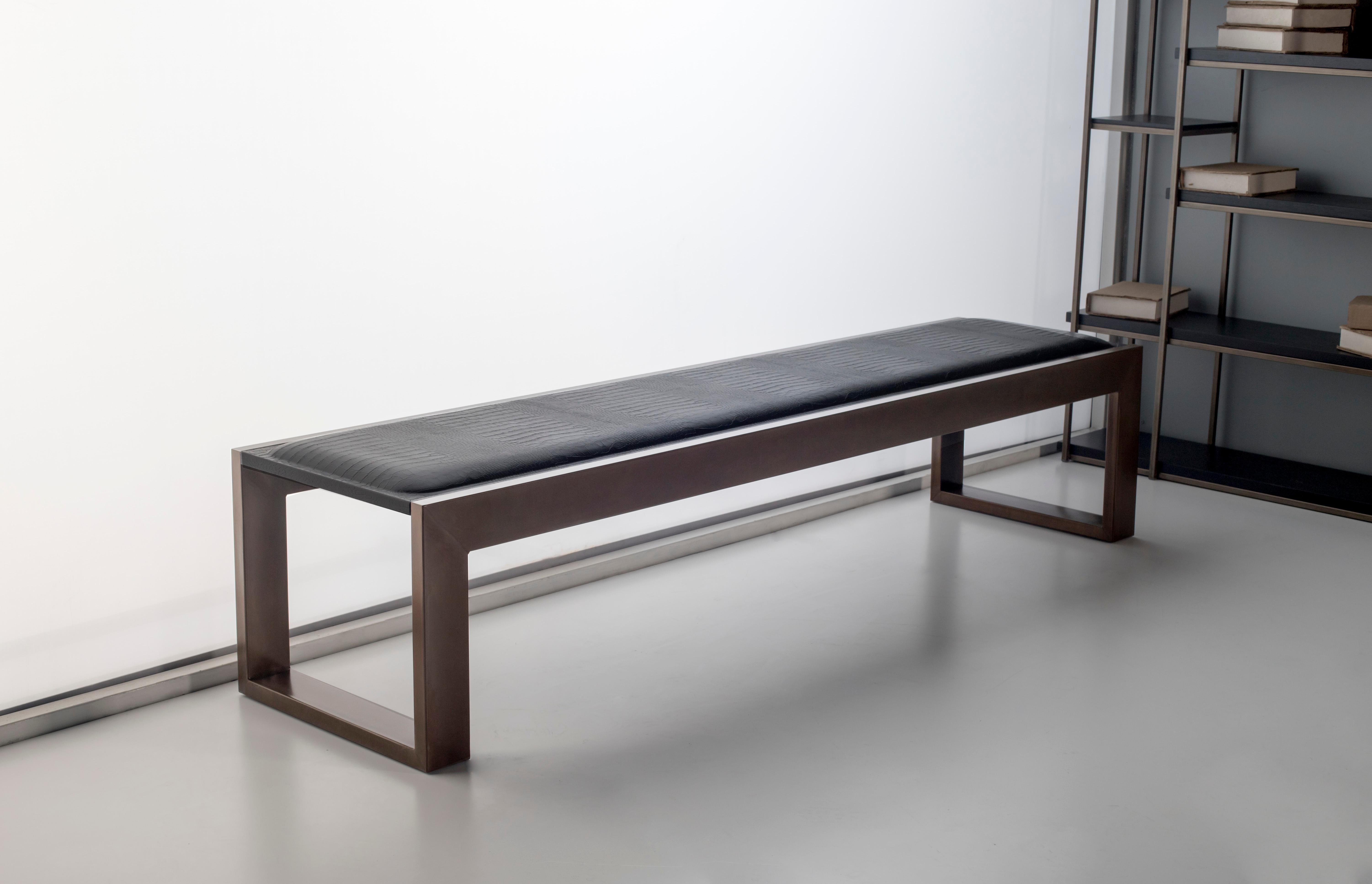 Hatch Bench by Doimo Brasil
Dimensions: W 200 x D 50 x H 45 cm 
Materials: Base: Aged Steel, Seat: Natural Leather


With the intention of providing good taste and personality, Doimo deciphers trends and follows the evolution of man and his space.