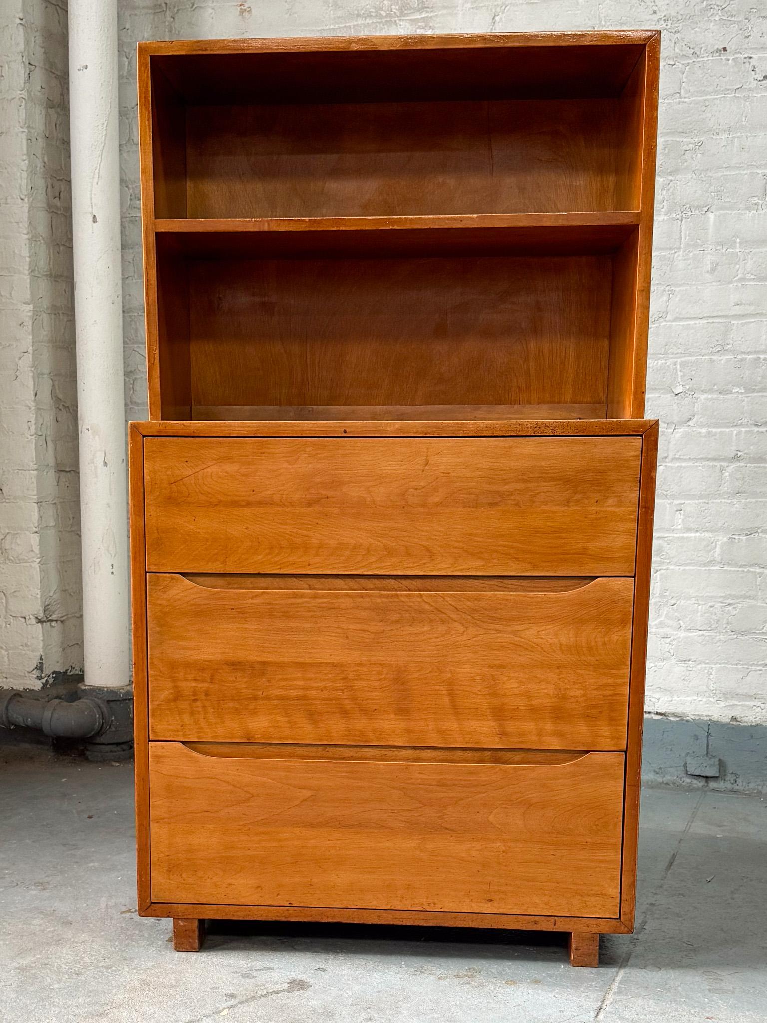 Unit case piece in solid birch with recessed longitudinal pulls and frankly visible joinery, comprising a chest of drawers and an upper inset shelf unit, designed by Ann Hatfield and Martin Craig as part of their award-winning suite of furnishings