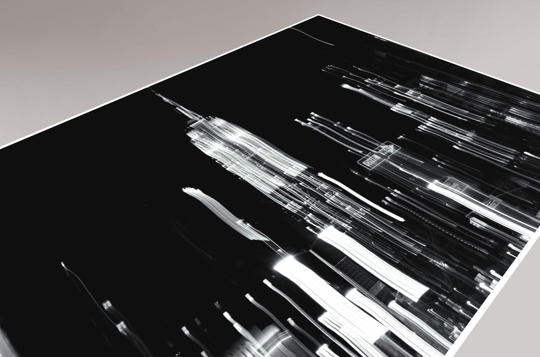 Empire in Schwarzweiß / Aus der Serie der Lichter von New York / Fotografie

Schöpfer: Hatice Besun
Erstellungsjahr: 2021
Abmessung: 24 x 36