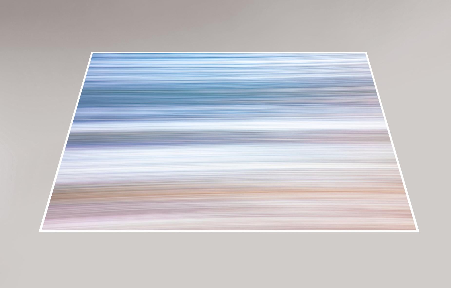 „On the edge of nothingness, n1“ Giclee-Druck, Abstrakte Fotografie, limitierte Auflage. (Abstrakter Expressionismus), Photograph, von Hatice Besun