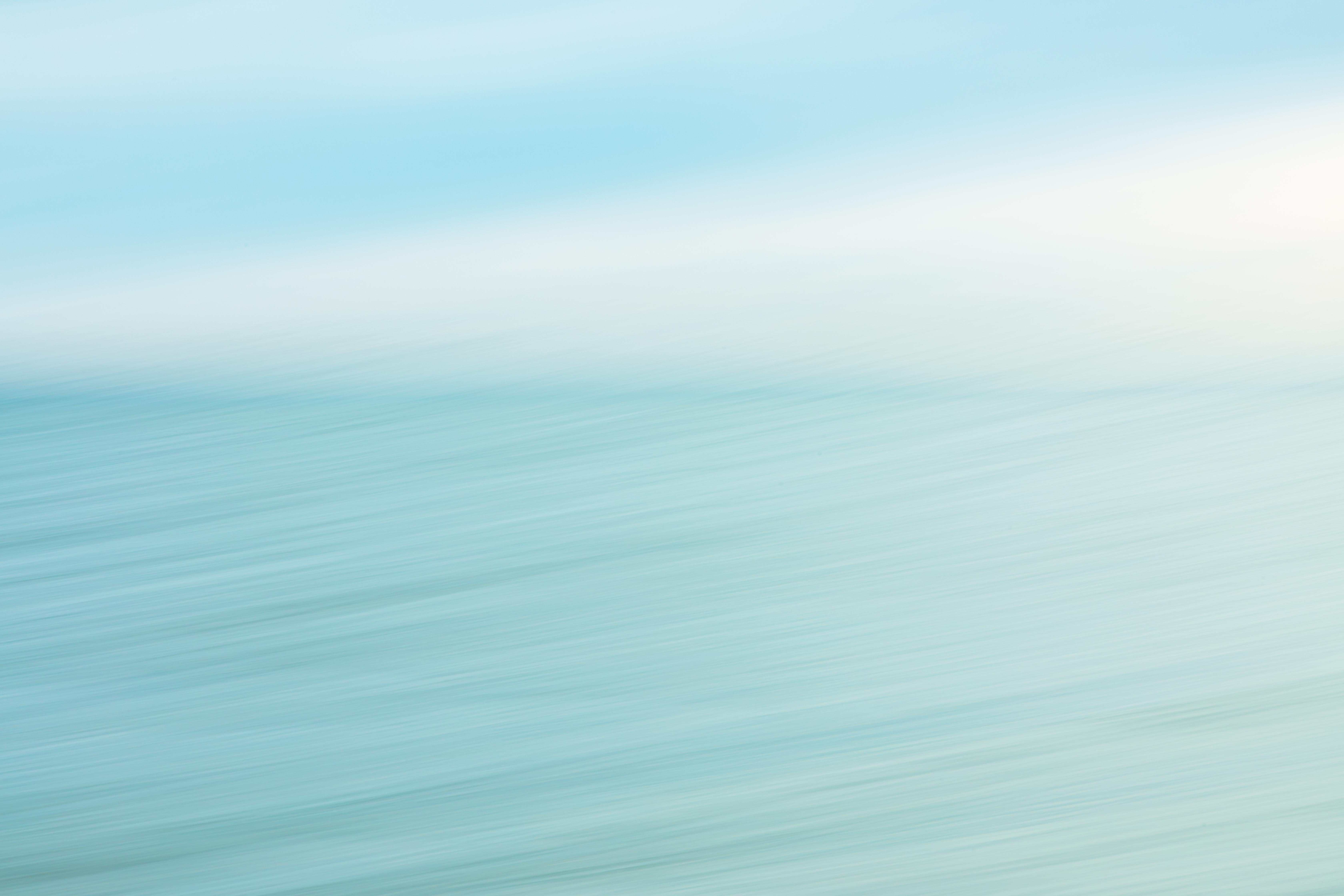 Color Photograph Hatice Besun - « On the Edge of Nothingness » n51 Giclee Print, photographie abstraite, édition limitée